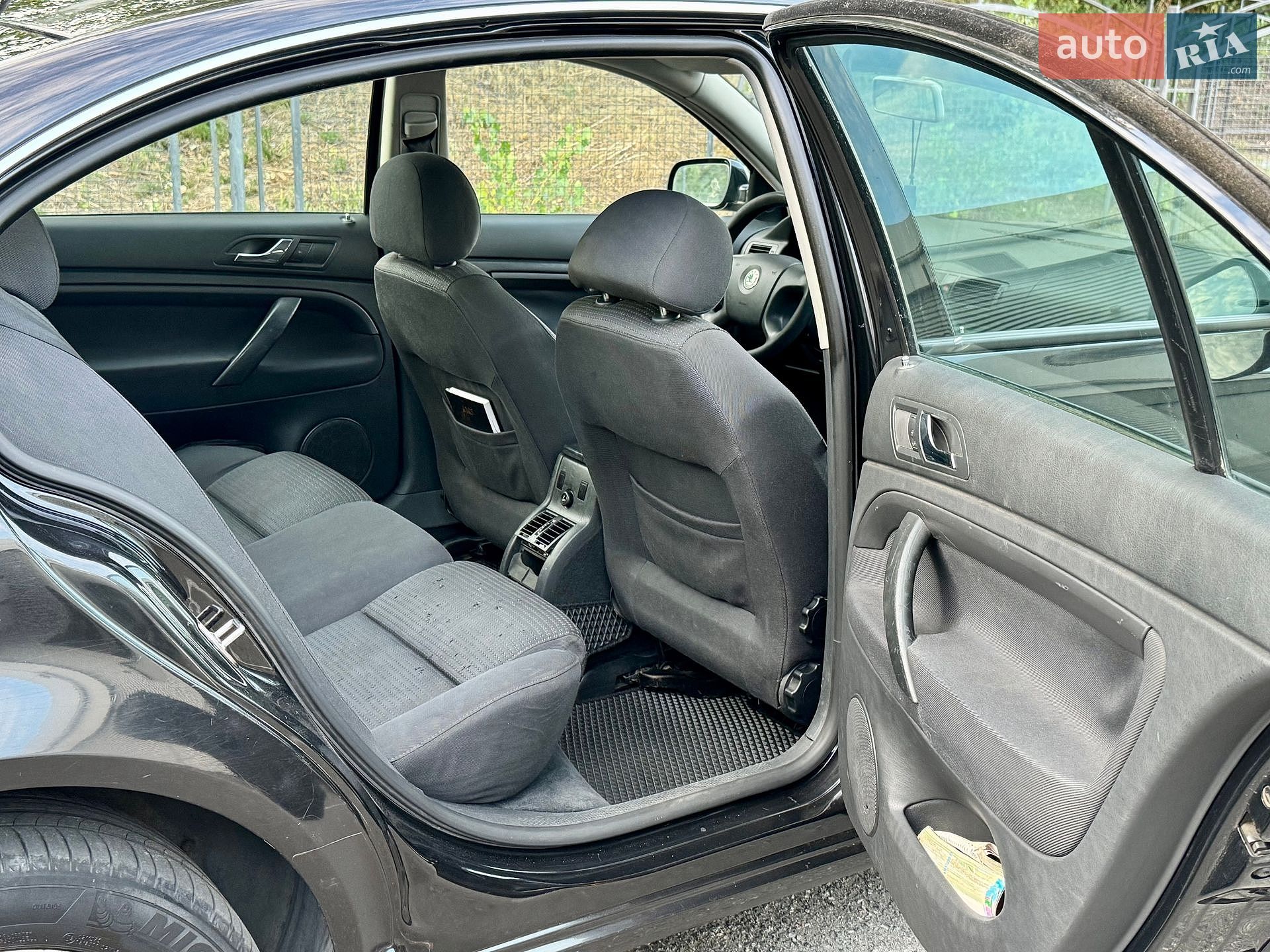 Skoda Superb 2006 VIN TMBDL23U16B047926 фото оголошення 16 з 22