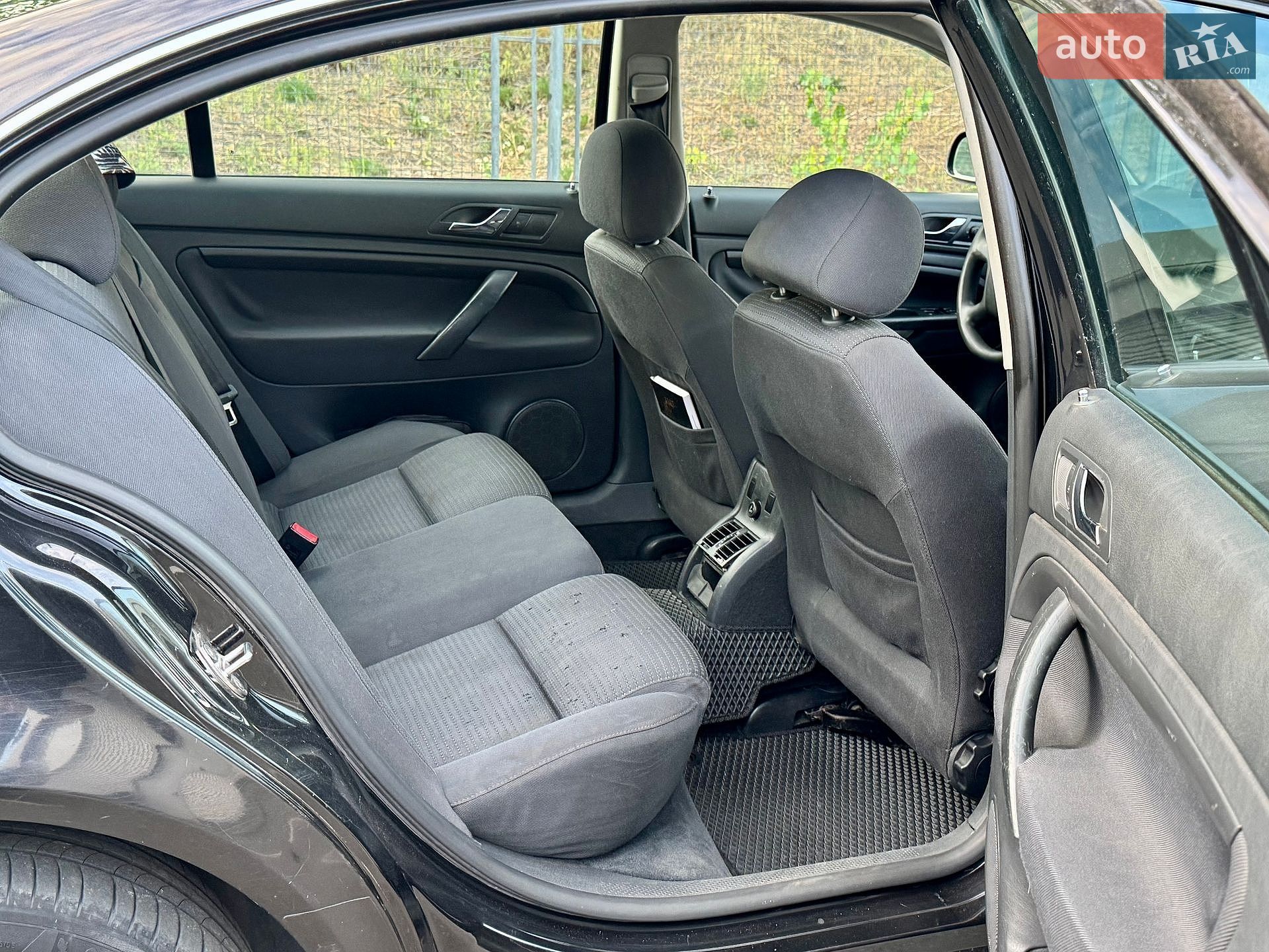 Skoda Superb 2006 VIN TMBDL23U16B047926 фото оголошення 17 з 22