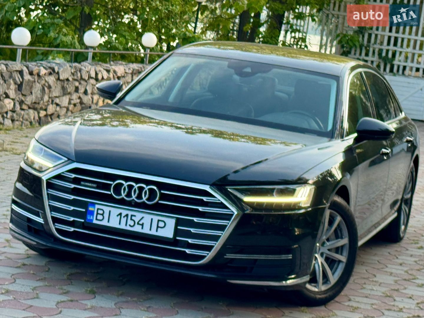 Audi A8 2018 VIN WAUZZZF80KN003143 фото оголошення 3 з 61