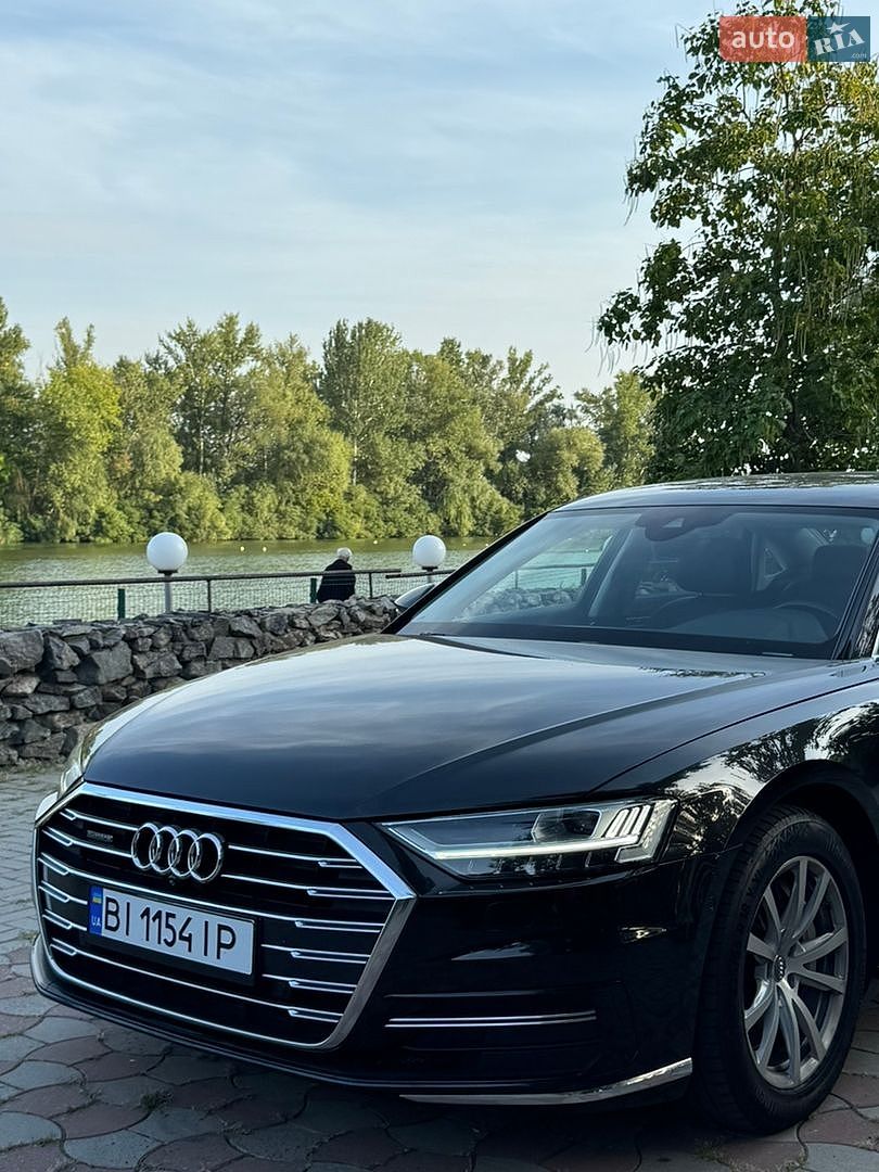 Audi A8 2018 VIN WAUZZZF80KN003143 фото оголошення 18 з 61
