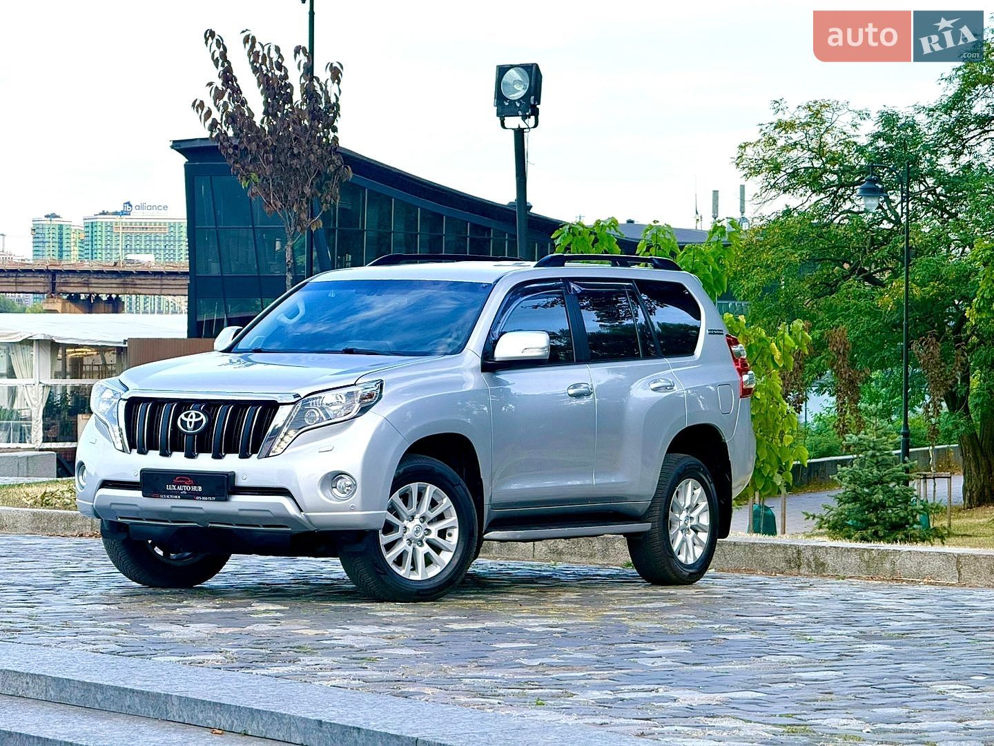 Toyota Land Cruiser Prado 2016 VIN JTEBR3FJ30K032425 фото оголошення 43 з 204