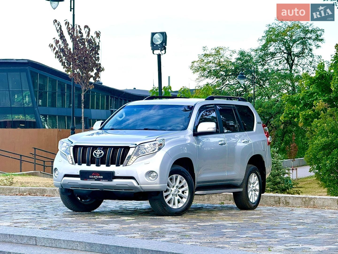 Toyota Land Cruiser Prado 2016 VIN JTEBR3FJ30K032425 фото оголошення 49 з 204