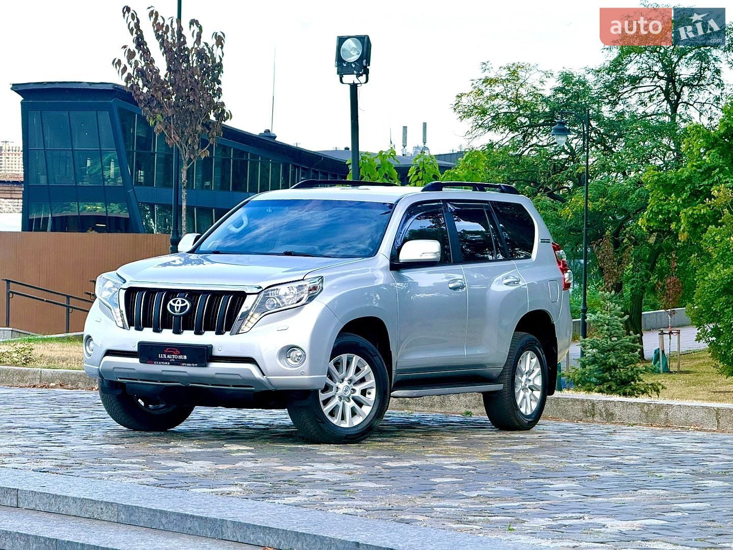 Toyota Land Cruiser Prado 2016 VIN JTEBR3FJ30K032425 фото оголошення 50 з 204