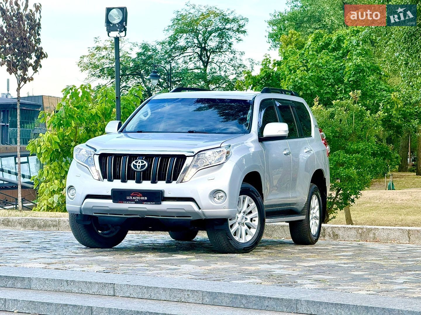 Toyota Land Cruiser Prado 2016 VIN JTEBR3FJ30K032425 фото оголошення 51 з 204