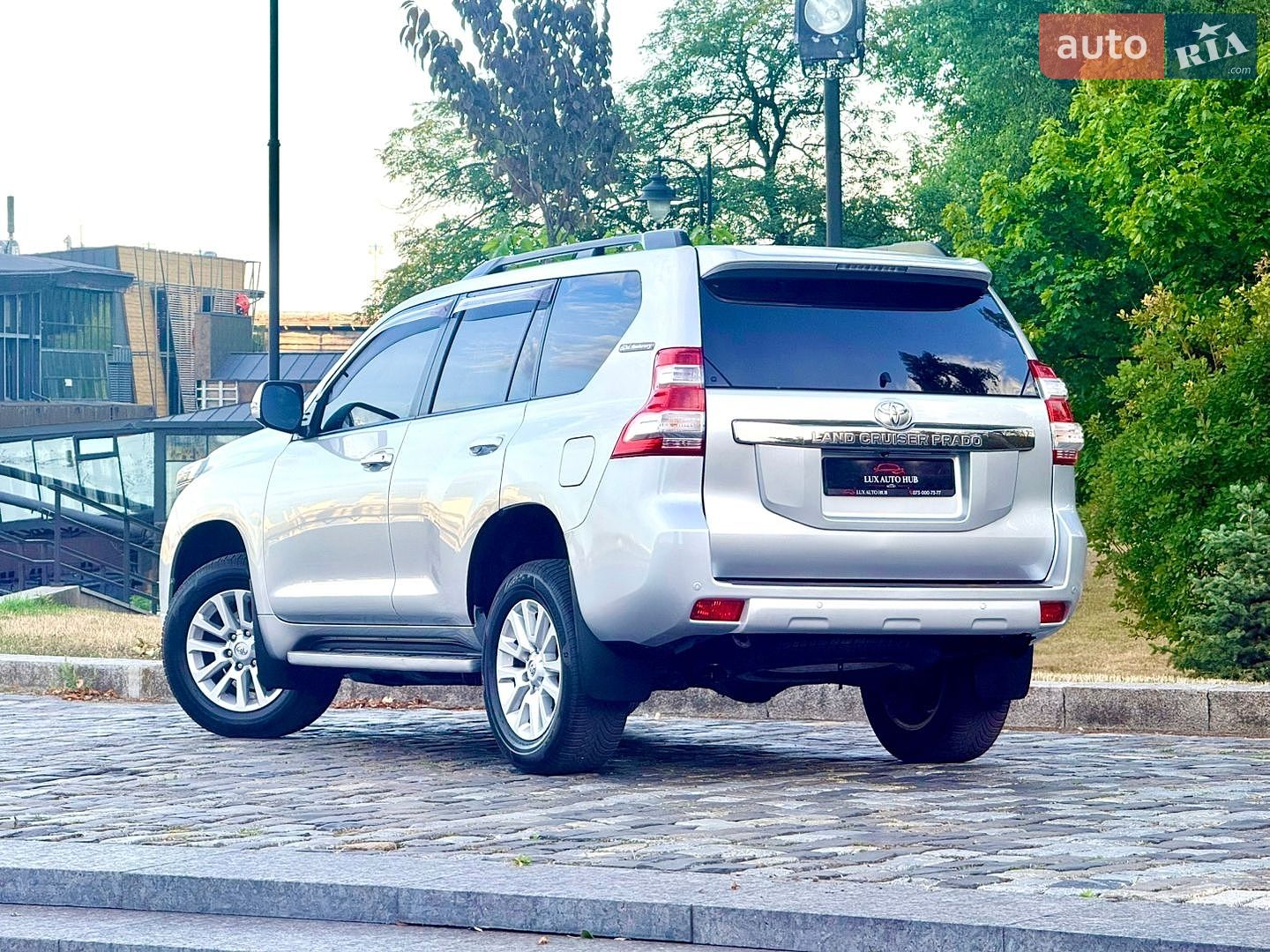 Toyota Land Cruiser Prado 2016 VIN JTEBR3FJ30K032425 фото оголошення 78 з 204
