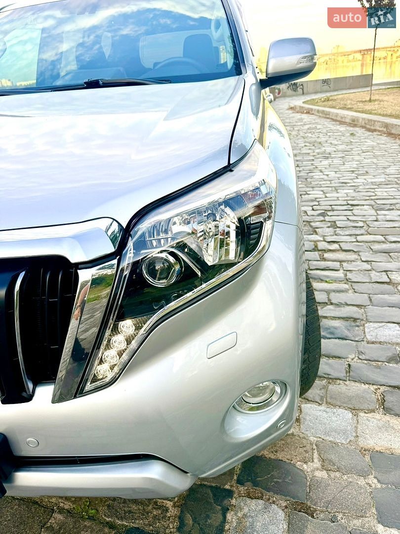 Toyota Land Cruiser Prado 2016 VIN JTEBR3FJ30K032425 фото оголошення 88 з 204