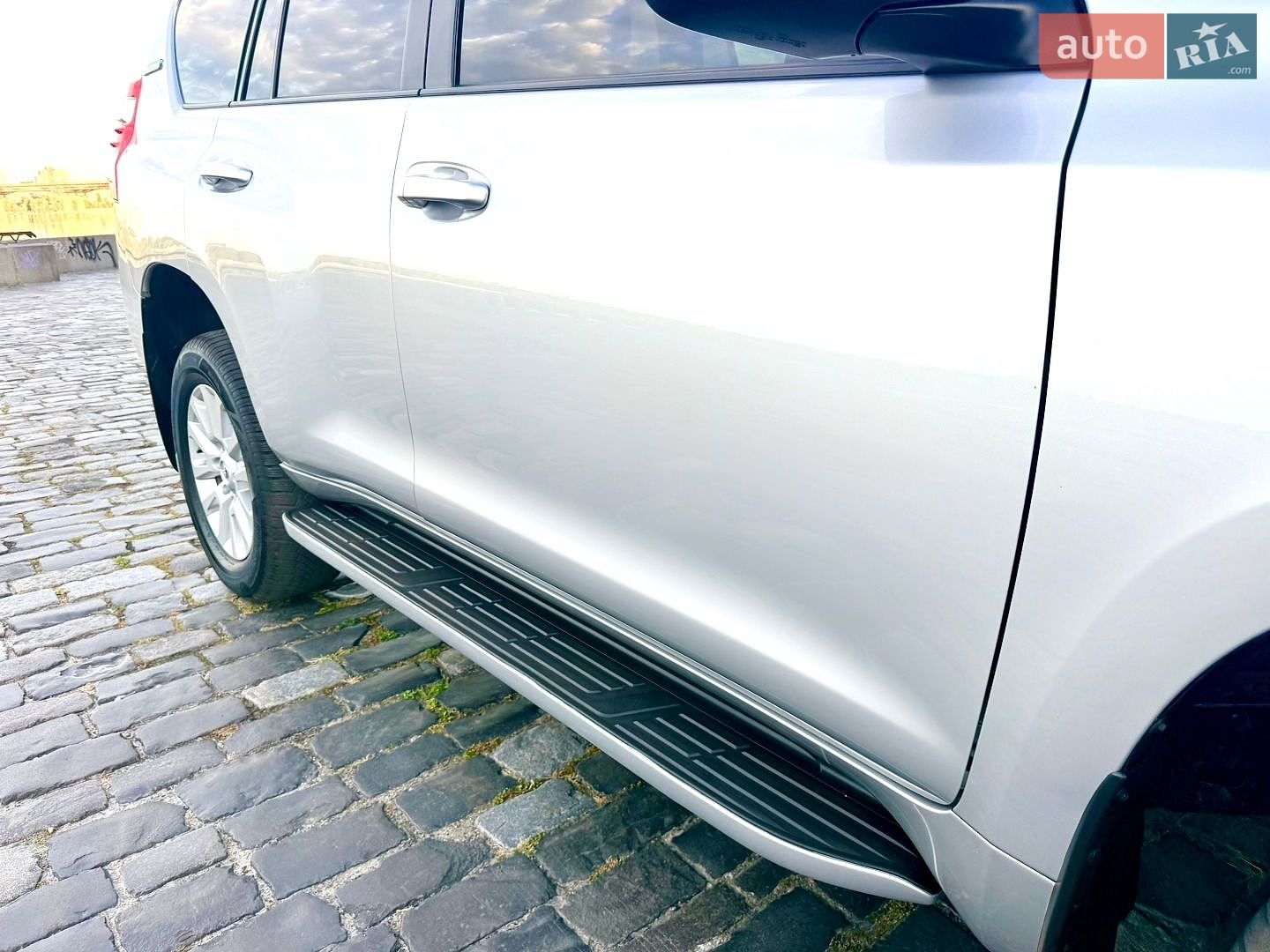 Toyota Land Cruiser Prado 2016 VIN JTEBR3FJ30K032425 фото оголошення 90 з 204