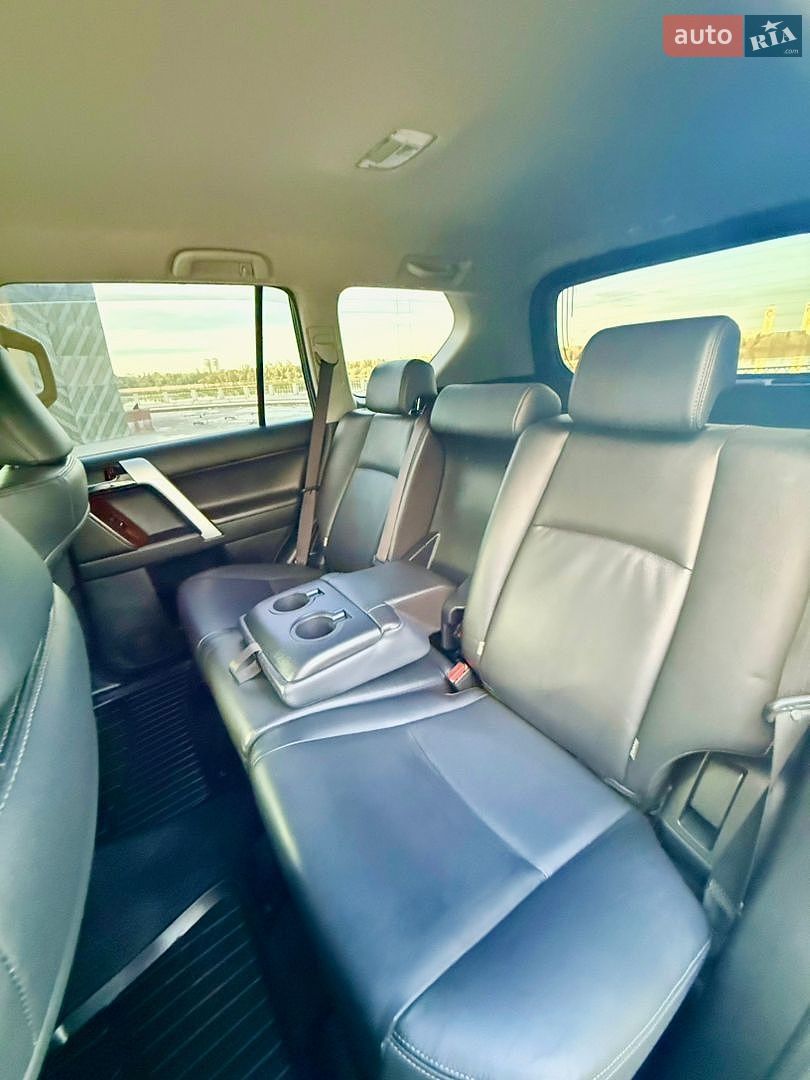 Toyota Land Cruiser Prado 2016 VIN JTEBR3FJ30K032425 фото оголошення 127 з 204