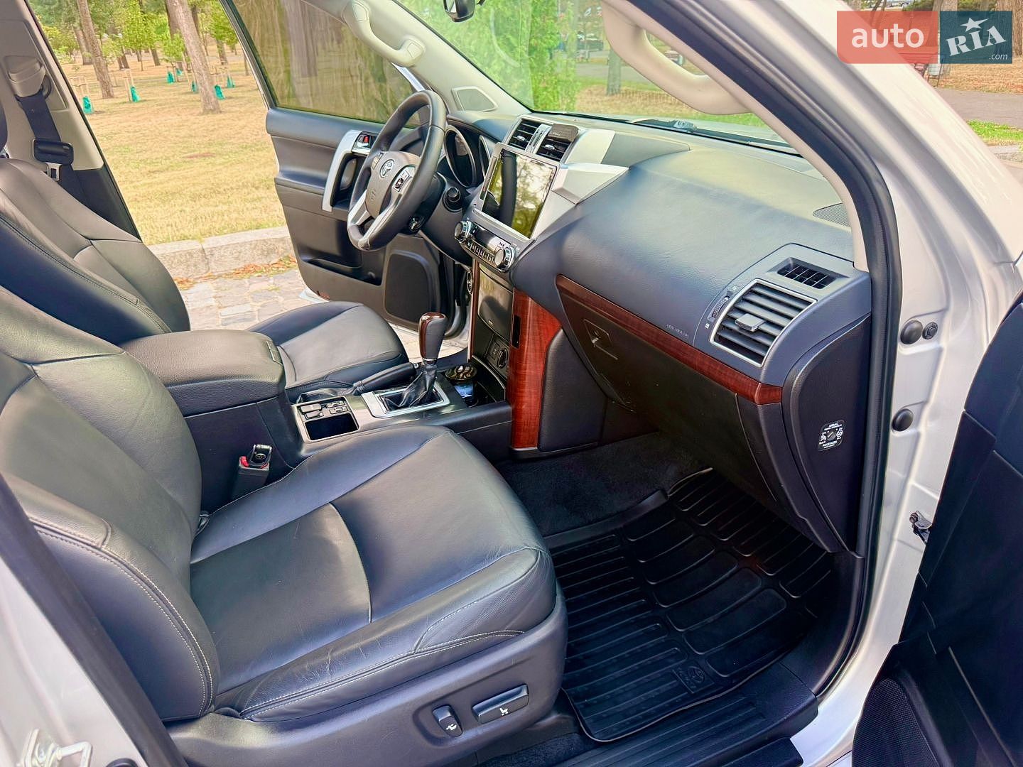 Toyota Land Cruiser Prado 2016 VIN JTEBR3FJ30K032425 фото оголошення 128 з 204