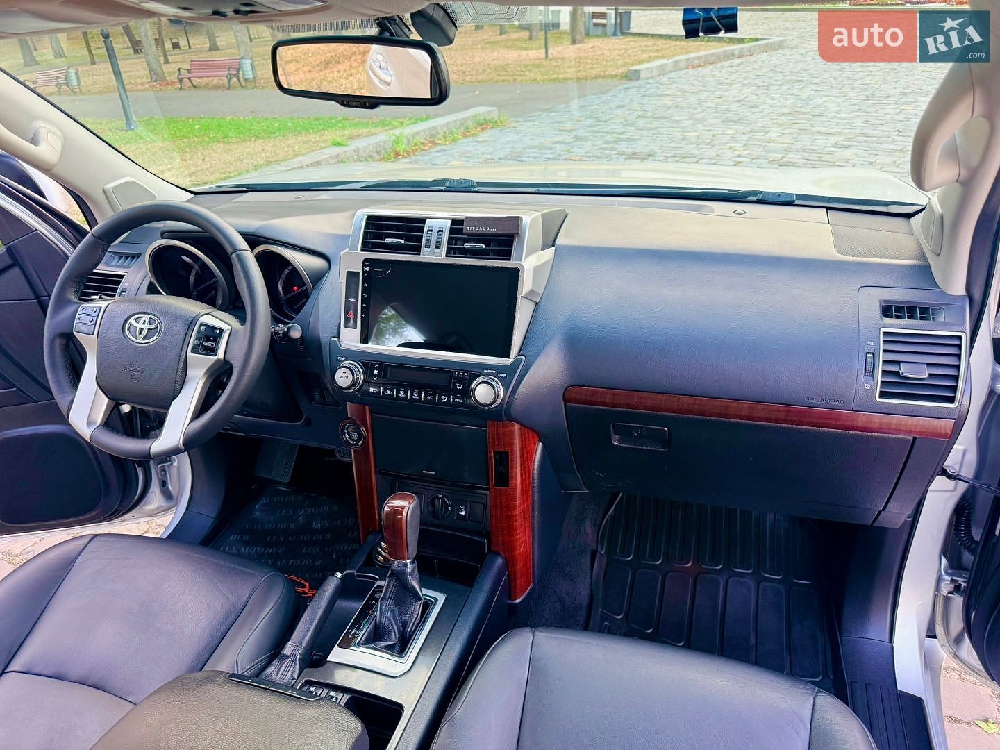 Toyota Land Cruiser Prado 2016 VIN JTEBR3FJ30K032425 фото оголошення 132 з 204
