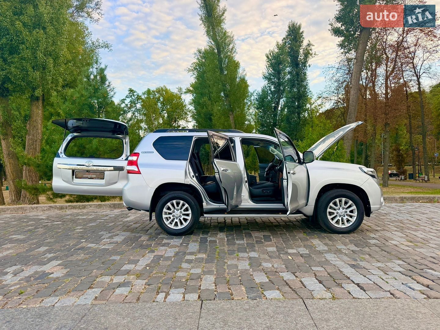 Toyota Land Cruiser Prado 2016 VIN JTEBR3FJ30K032425 фото оголошення 149 з 204