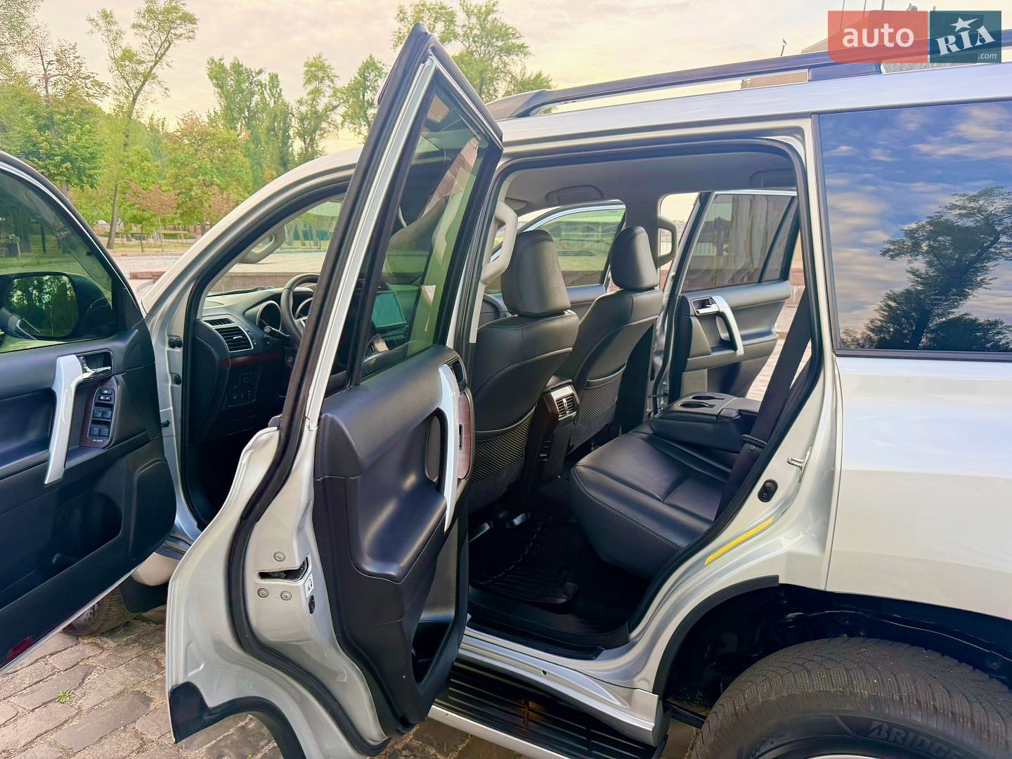 Toyota Land Cruiser Prado 2016 VIN JTEBR3FJ30K032425 фото оголошення 166 з 204