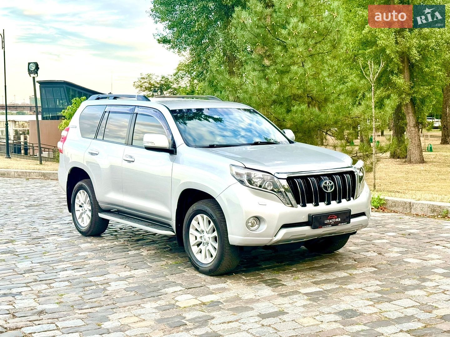 Toyota Land Cruiser Prado 2016 VIN JTEBR3FJ30K032425 фото оголошення 167 з 204