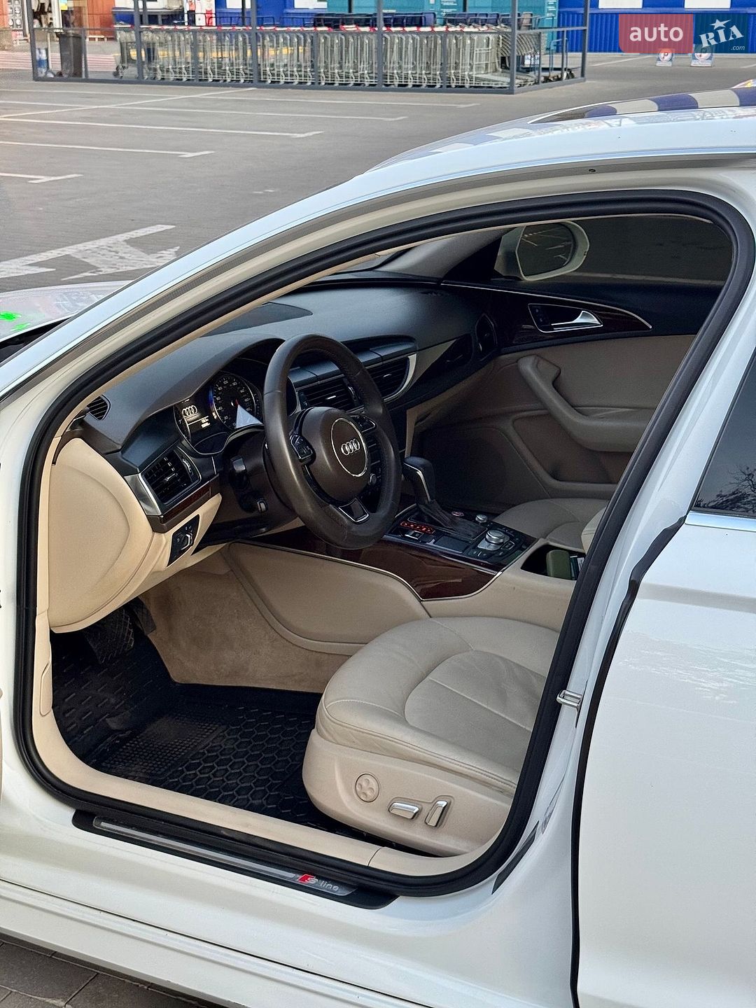 Audi A6 2018 VIN WAUC8AFC4JN032450 фото оголошення 17 з 35