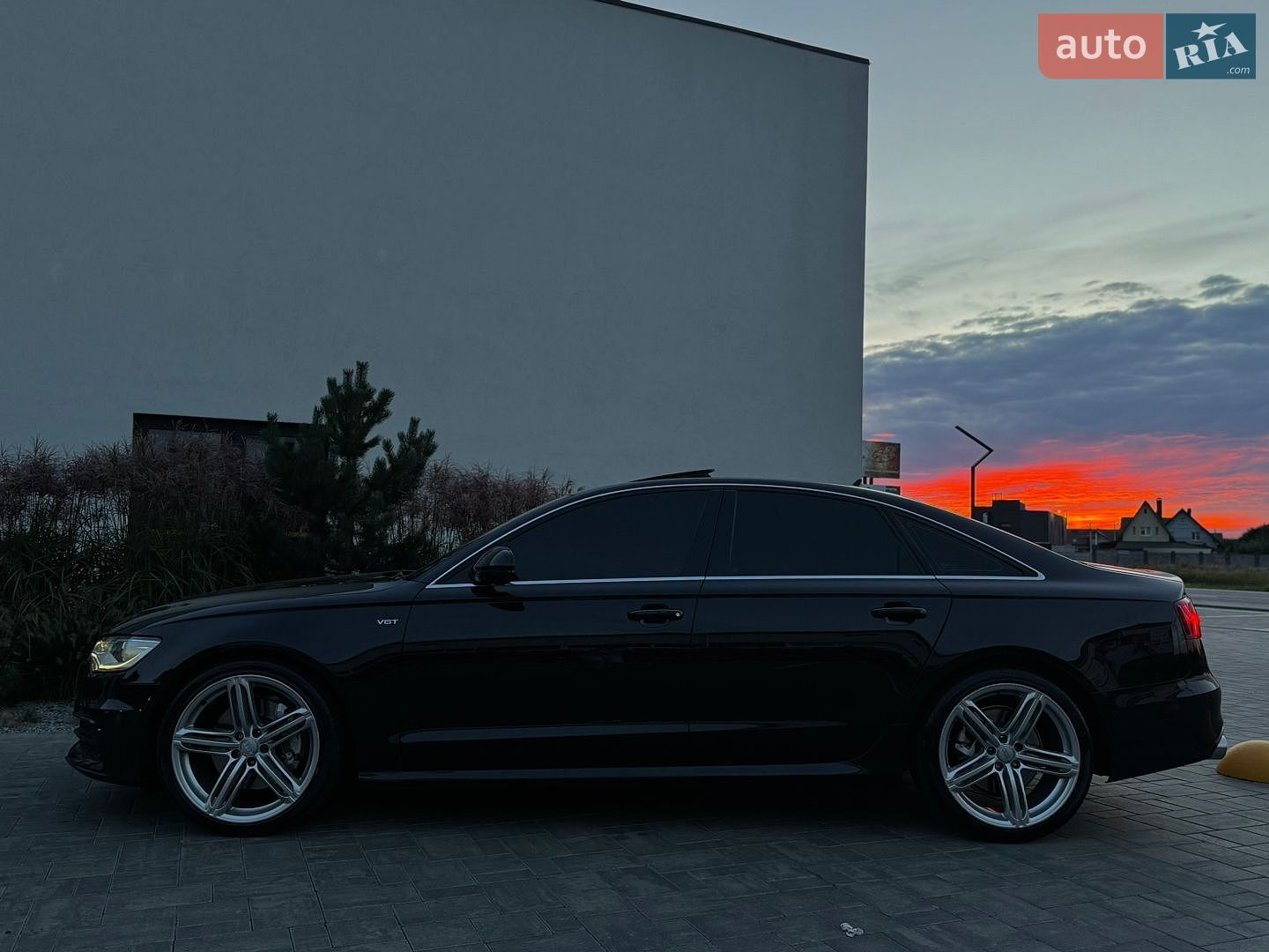 Audi A6 2013 VIN WAUHMAFC8EN079438 фото оголошення 4 з 47