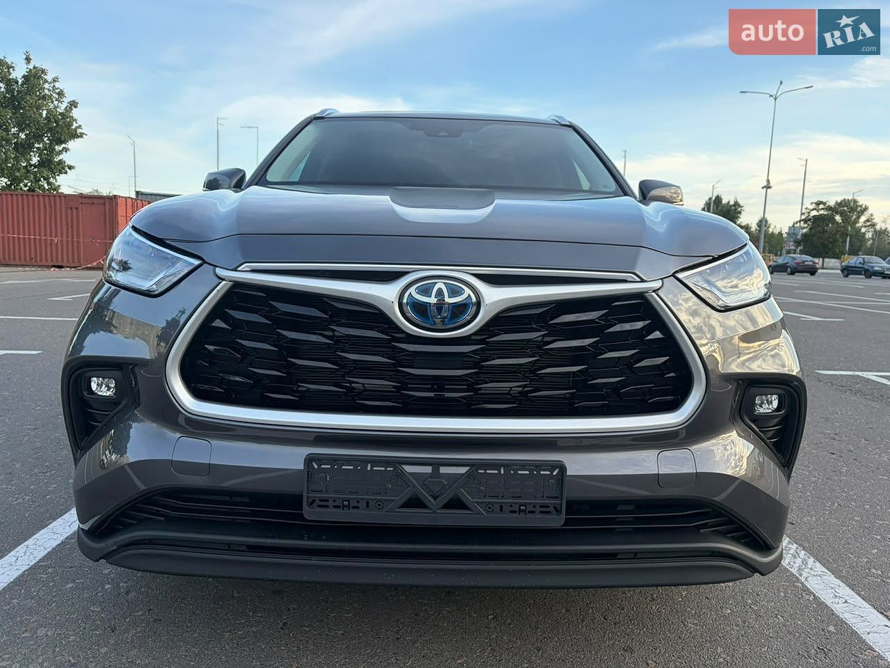 Toyota Highlander 2021 VIN 5TDGARAH6MS011737 фото оголошення 4 з 31