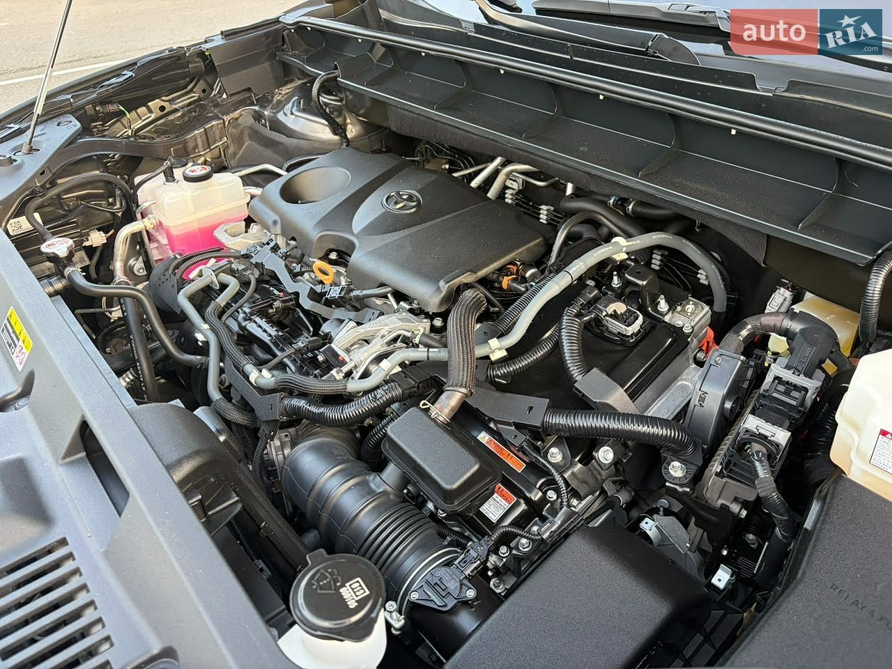 Toyota Highlander 2021 VIN 5TDGARAH6MS011737 фото оголошення 19 з 31