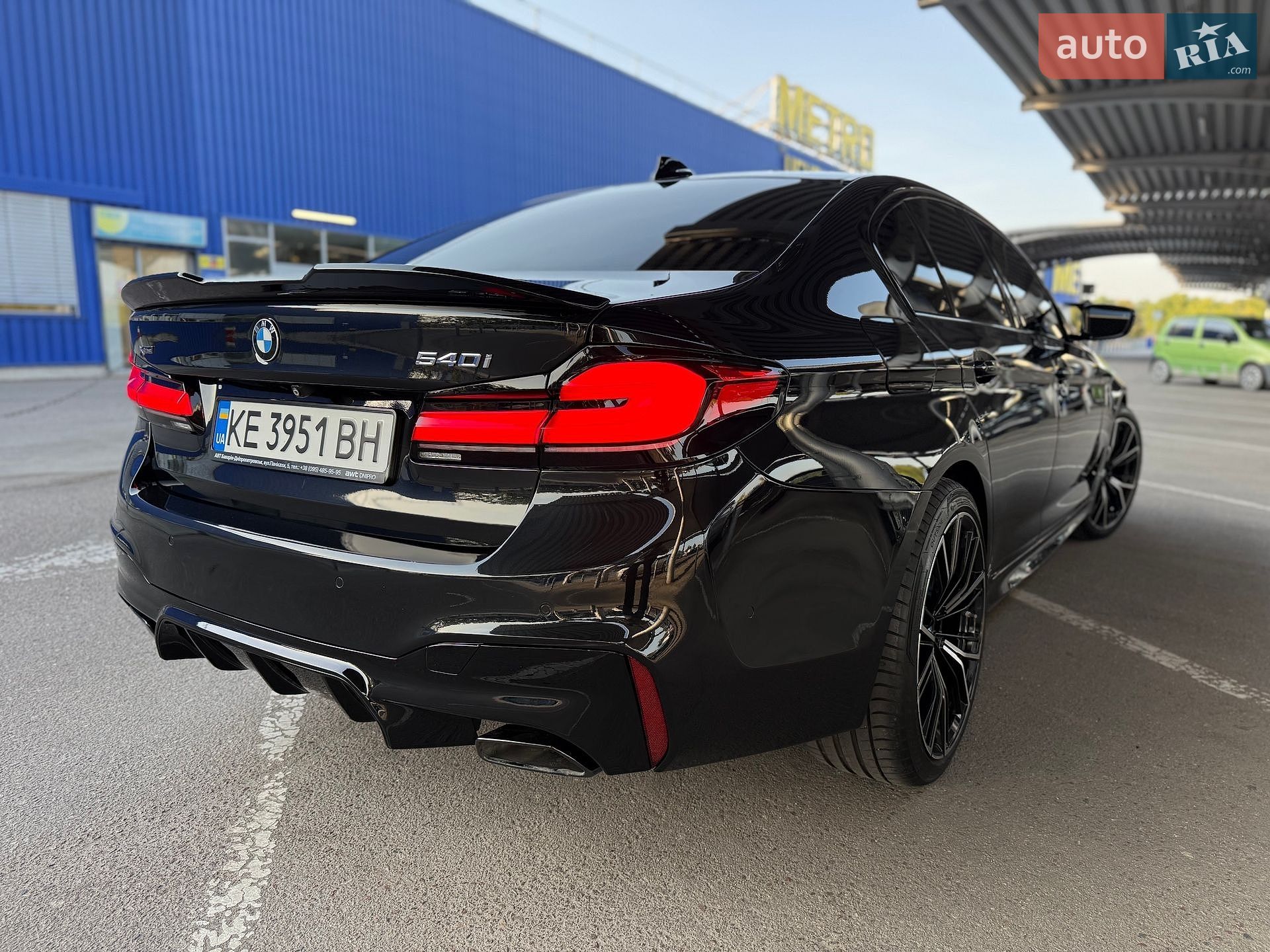 BMW 5 Series 2019 VIN WBAJS3C06LCD13892 фото оголошення 9 з 40