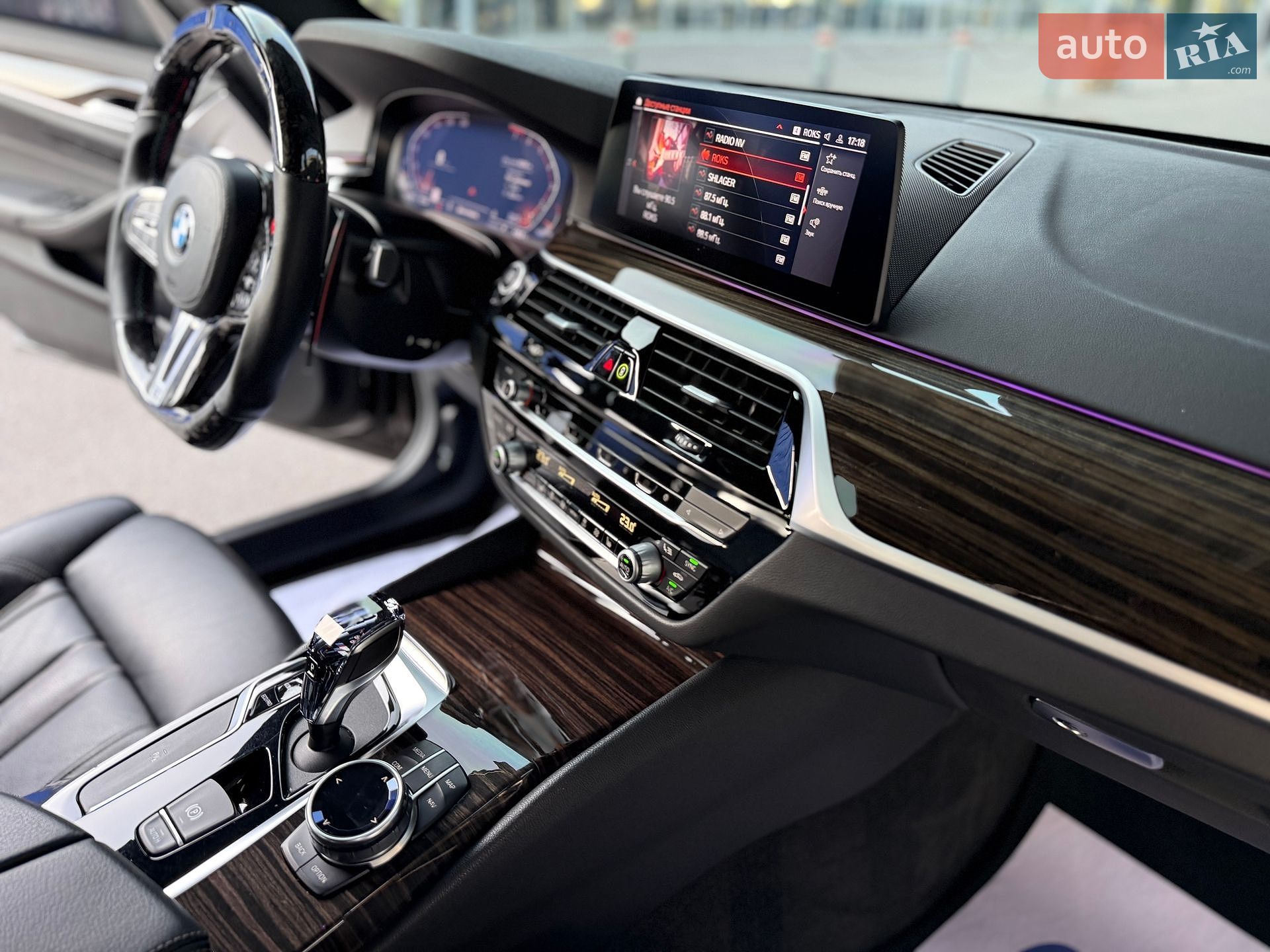 BMW 5 Series 2019 VIN WBAJS3C06LCD13892 фото оголошення 27 з 40