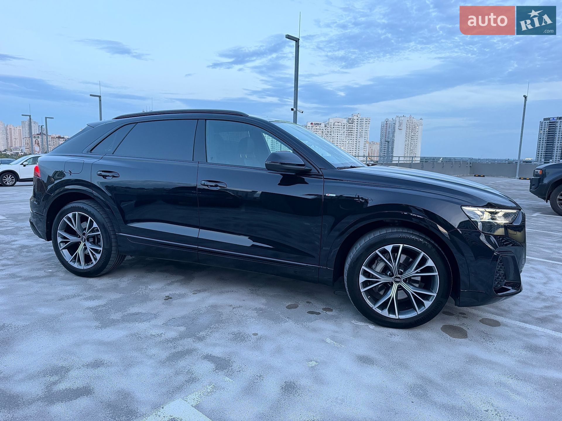 Audi Q8 2026 VIN WAUZZZF17TD022511 фото оголошення 6 з 88