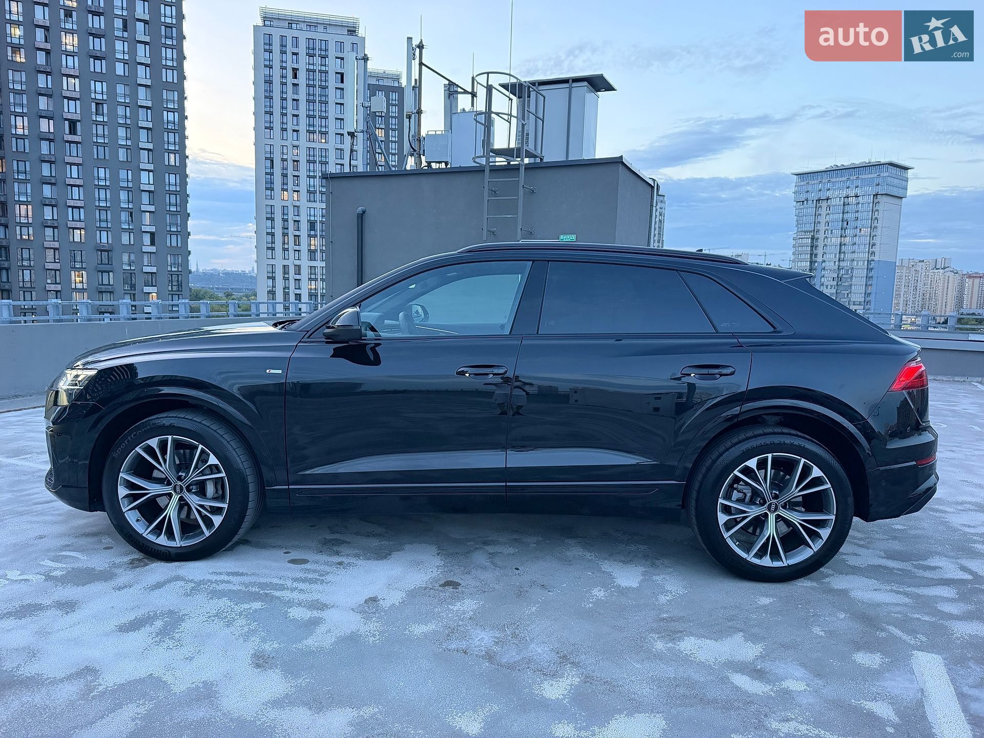 Audi Q8 2026 VIN WAUZZZF17TD022511 фото оголошення 17 з 88