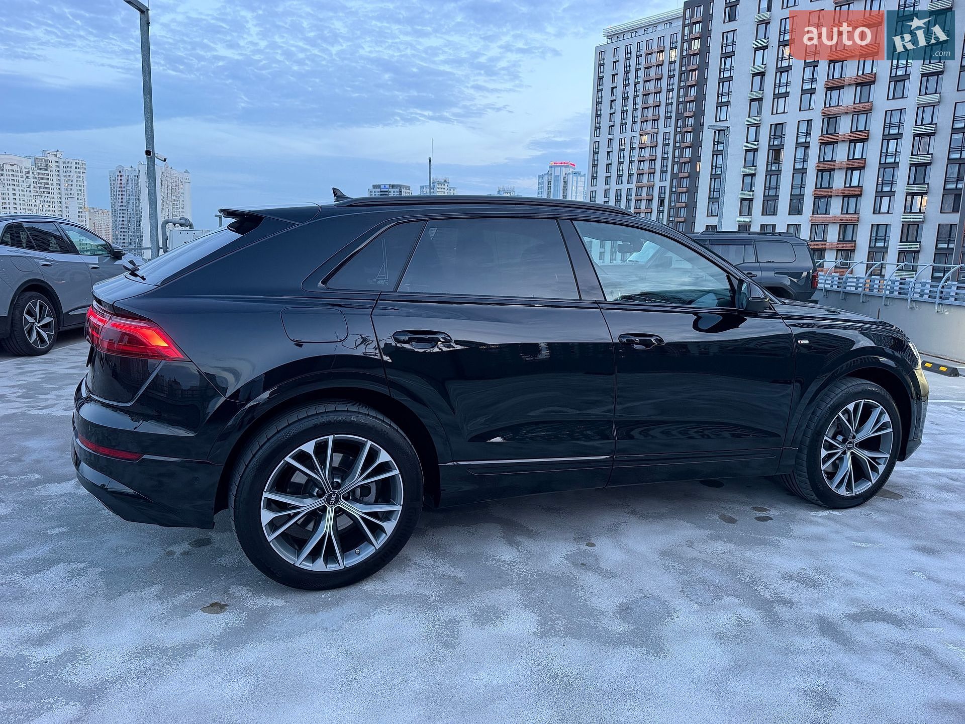 Audi Q8 2026 VIN WAUZZZF17TD022511 фото оголошення 28 з 88