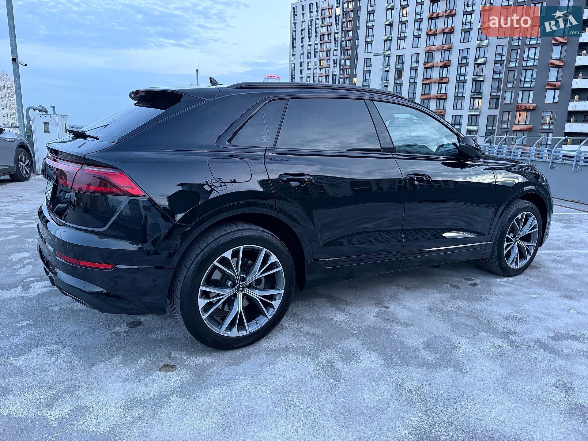 Audi Q8 2026 VIN WAUZZZF17TD022511 фото оголошення 31 з 88