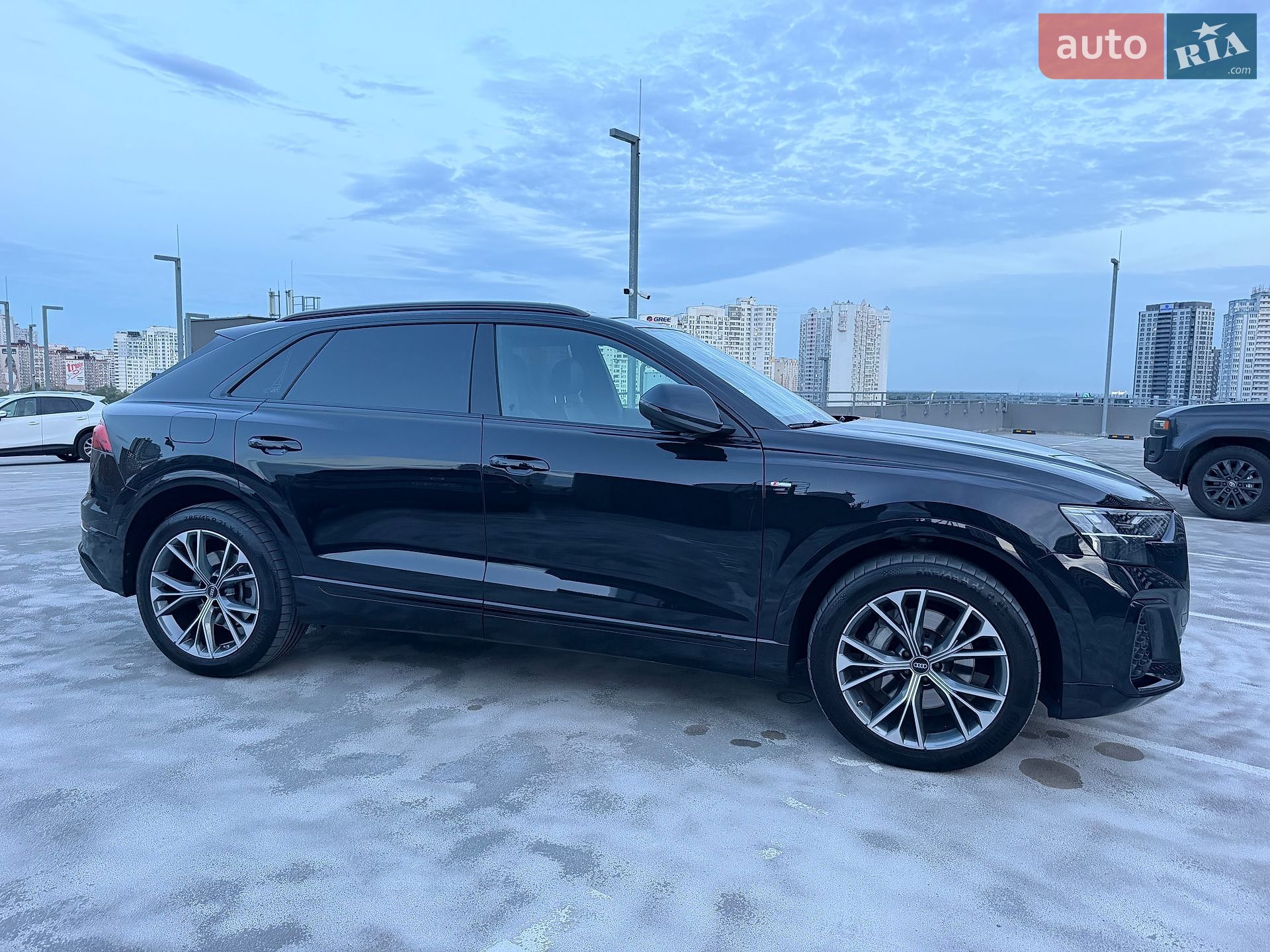 Audi Q8 2026 VIN WAUZZZF17TD022511 фото оголошення 35 з 88