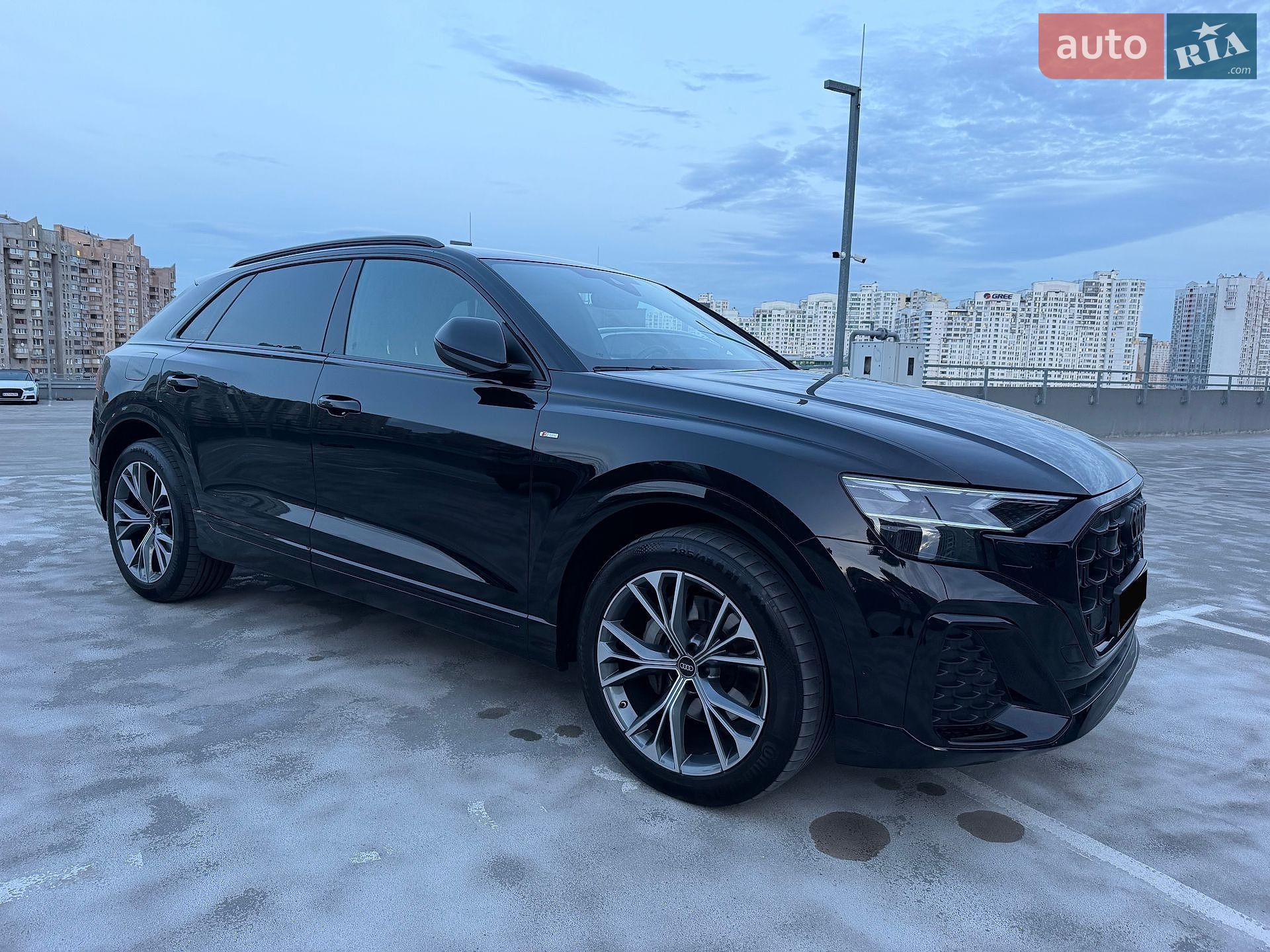 Audi Q8 2026 VIN WAUZZZF17TD022511 фото оголошення 37 з 88