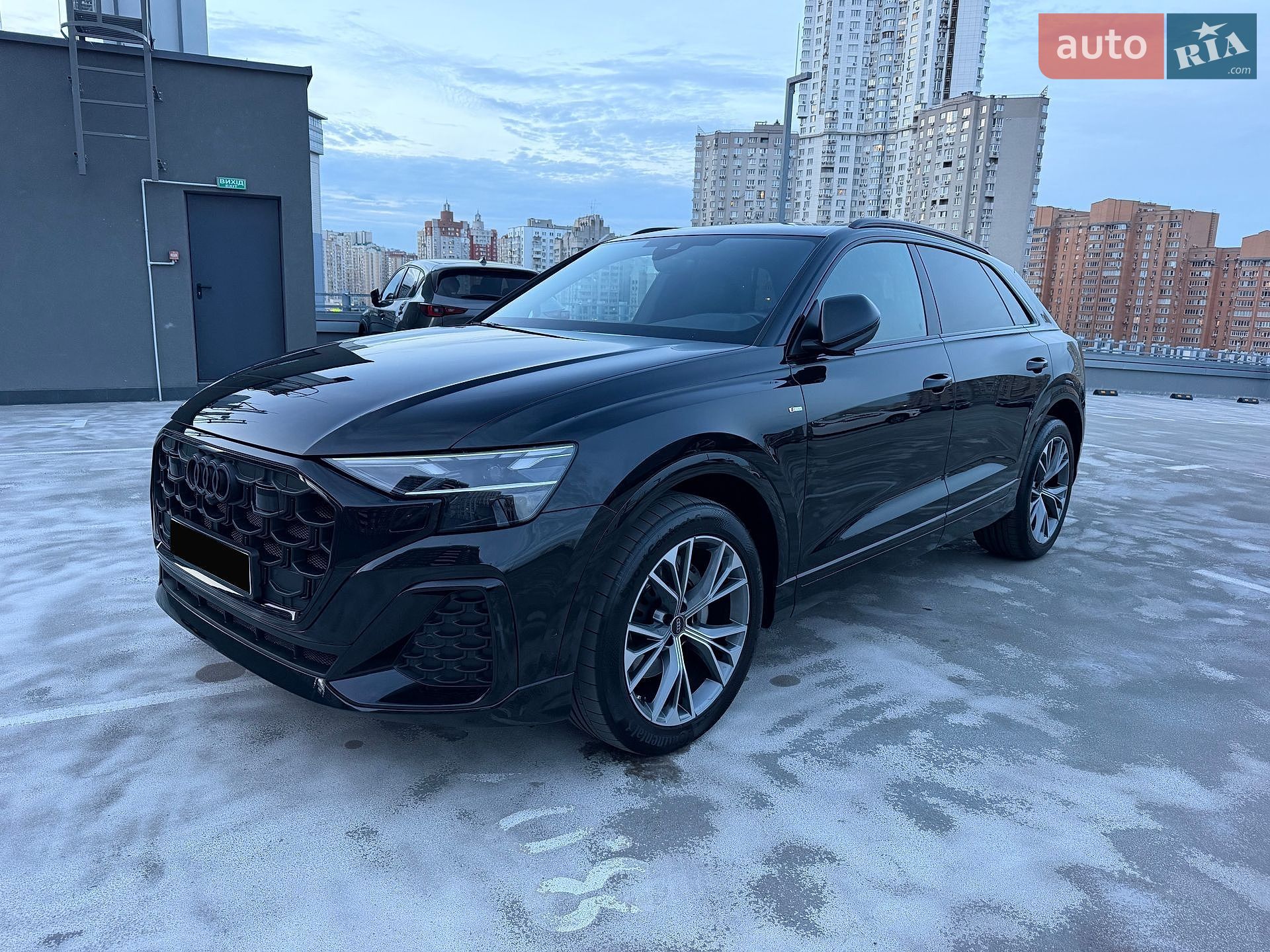 Audi Q8 2026 VIN WAUZZZF17TD022511 фото оголошення 38 з 88