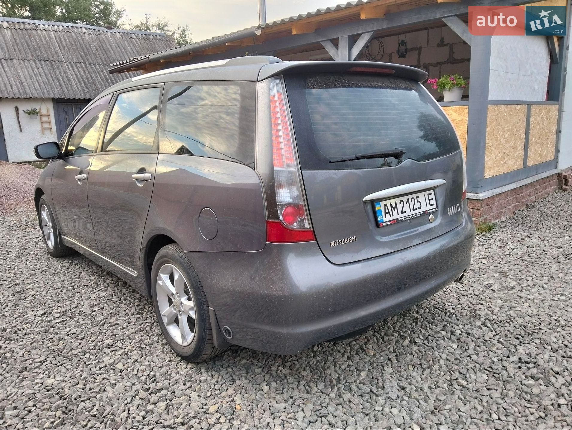 Mitsubishi Grandis 2007 VIN JMBLRNA4W8Z001226 фото оголошення 4 з 8