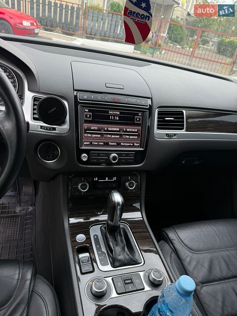 Volkswagen Touareg 2017 VIN WVGZZZ7PZHD032788 фото оголошення 11 з 22