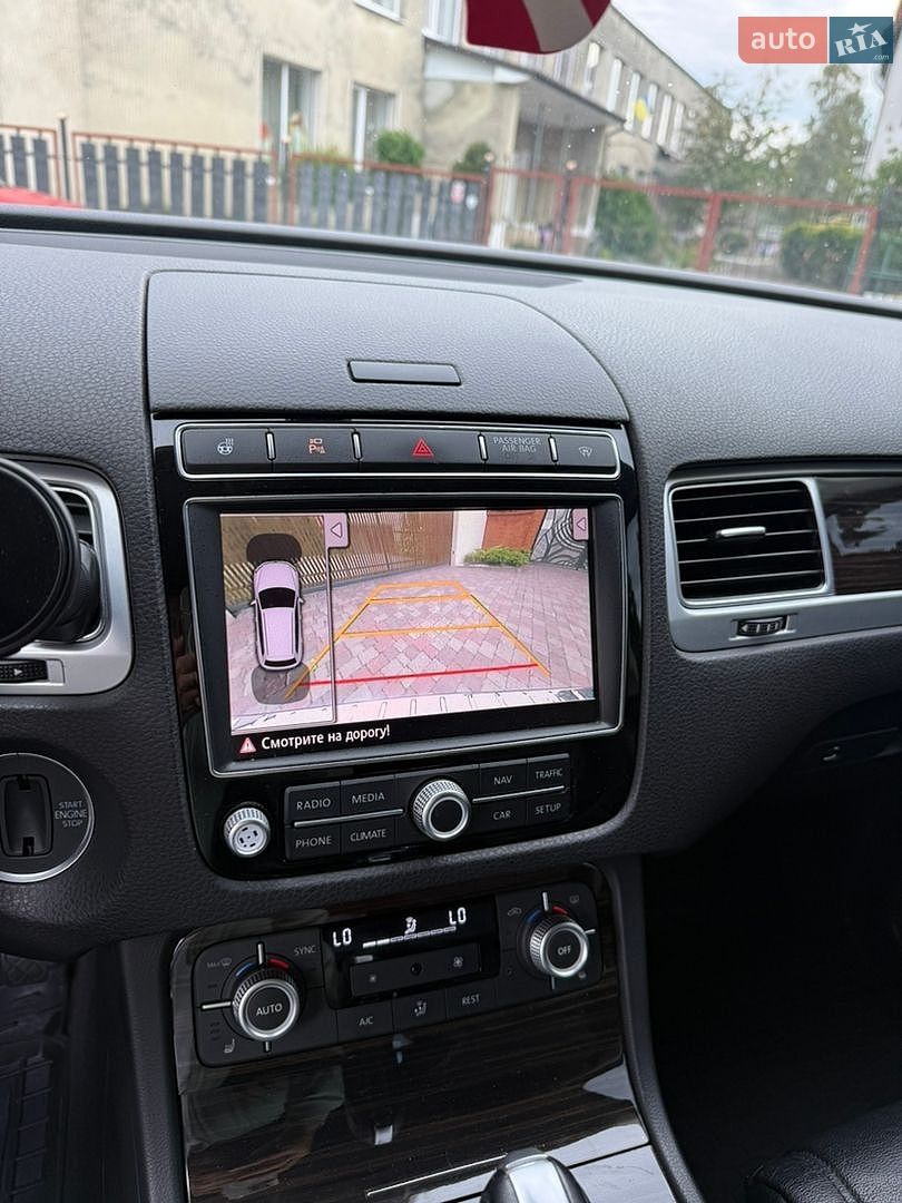 Volkswagen Touareg 2017 VIN WVGZZZ7PZHD032788 фото оголошення 12 з 22