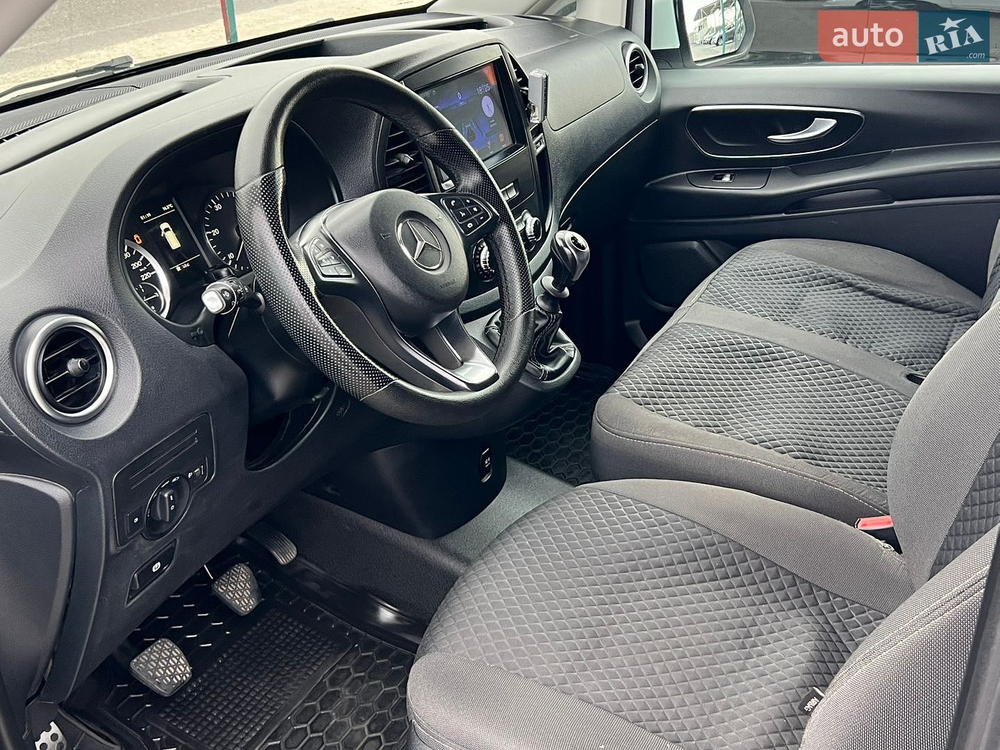 Mercedes-Benz Vito 2018 VIN WDF44760313473694 фото оголошення 11 з 21