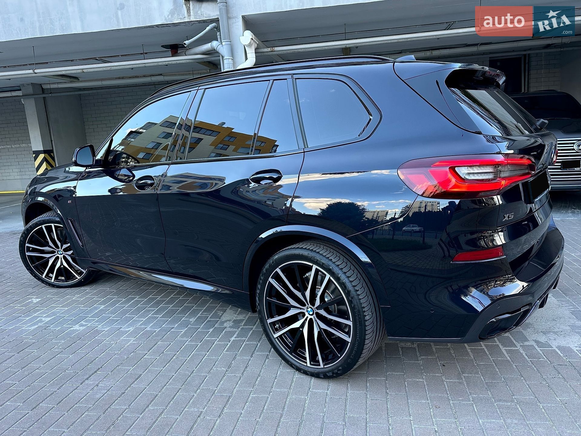 BMW X5 2022 VIN WBAJU410909K94070 фото оголошення 2 з 70
