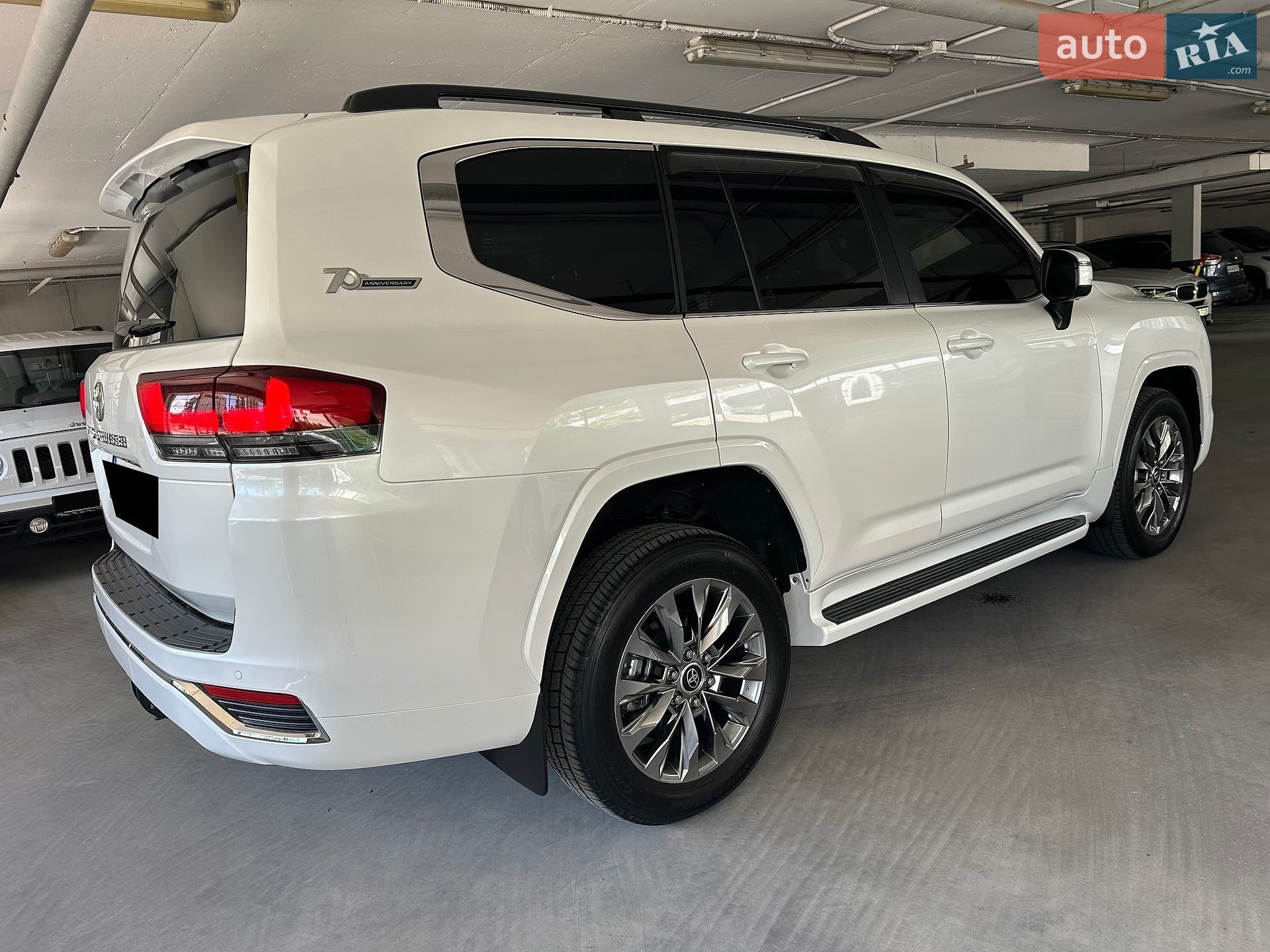 Toyota Land Cruiser 2021 VIN JTMAAABJX04004546 фото оголошення 27 з 63