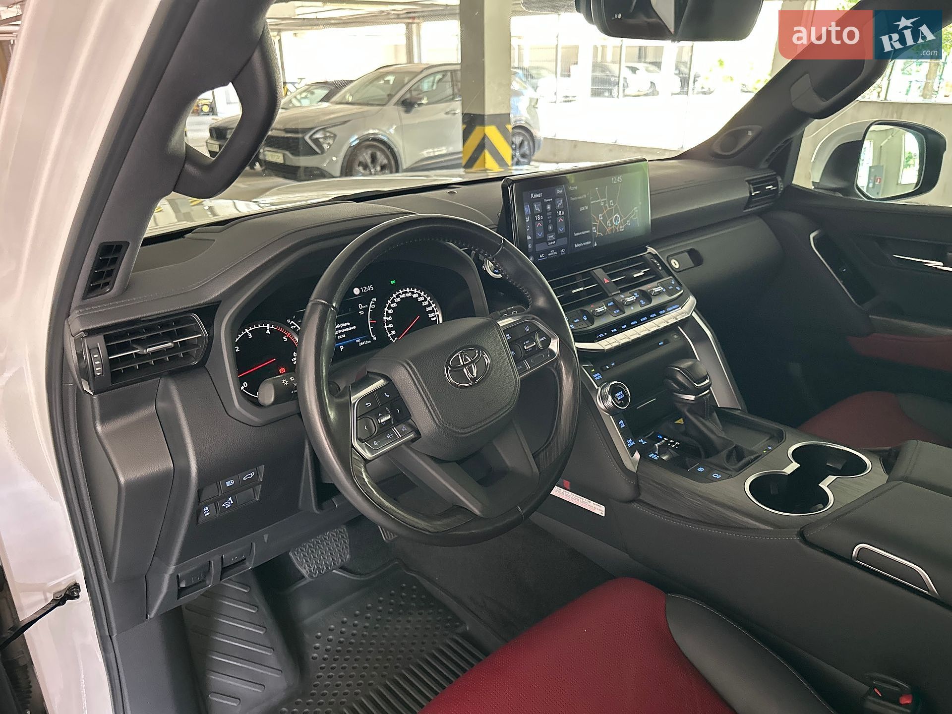 Toyota Land Cruiser 2021 VIN JTMAAABJX04004546 фото оголошення 39 з 63