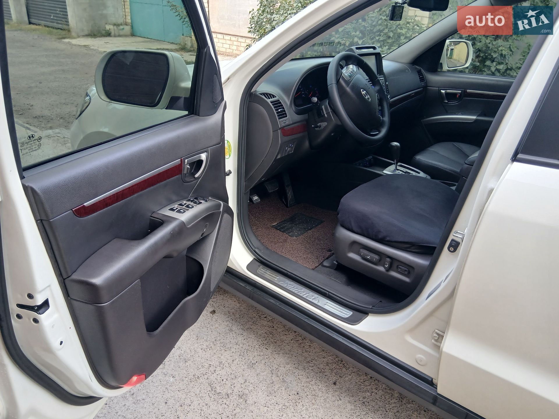 Hyundai Santa FE 2009 VIN KMHSJ81UBAU534701 фото оголошення 24 з 33