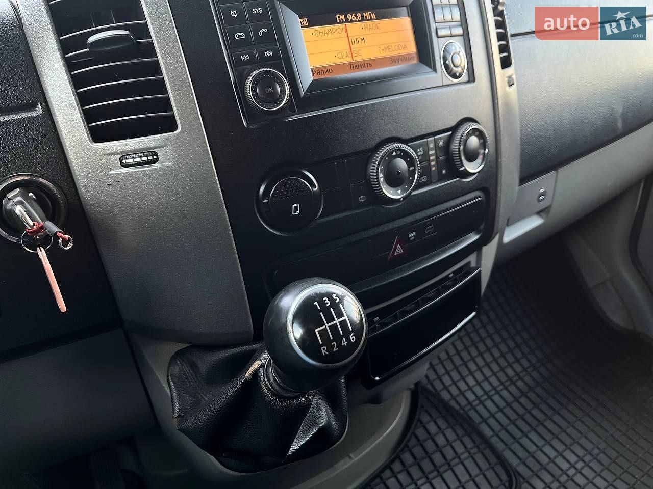 Volkswagen Crafter 2013 VIN WV1ZZZ2FZE7004299 фото оголошення 22 з 24