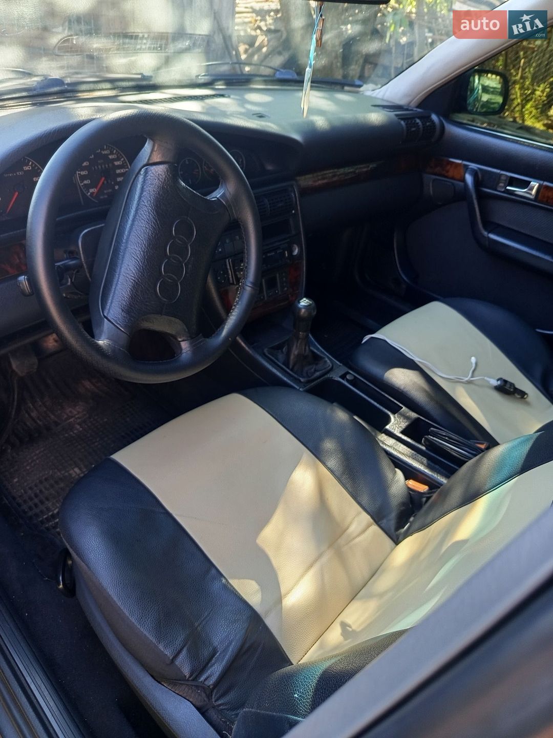 Audi 100 1994 VIN WAUZZZ44ZEA169624 фото оголошення 5 з 7