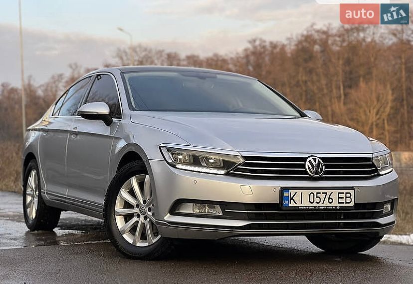 Volkswagen Passat 2017 VIN WVWZZZ3CZHE148585 фото оголошення 2 з 32
