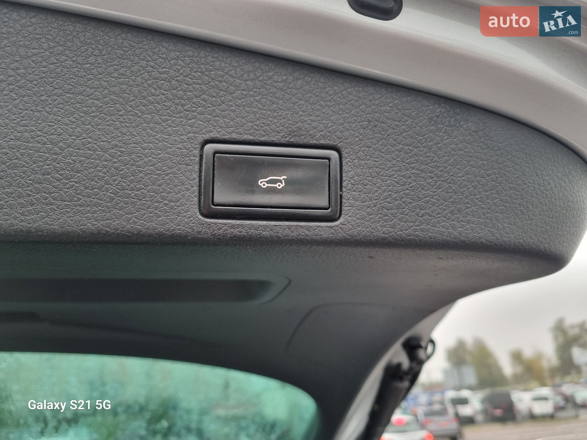Volkswagen Touareg 2012 VIN WVGEP9BP6DD006752 фото оголошення 14 з 65