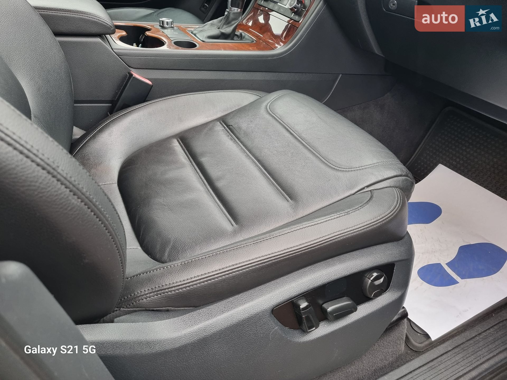 Volkswagen Touareg 2012 VIN WVGEP9BP6DD006752 фото оголошення 19 з 65