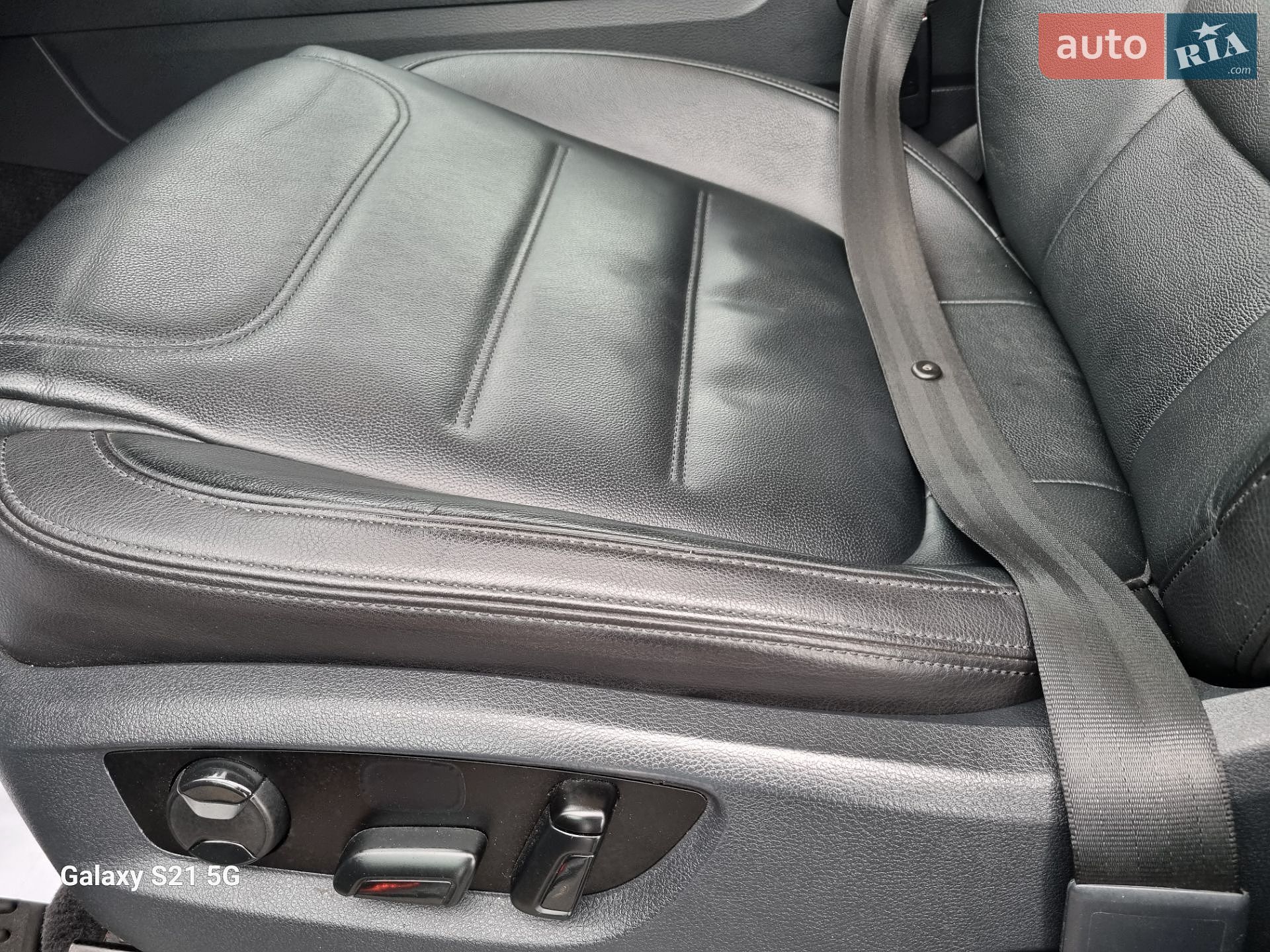 Volkswagen Touareg 2012 VIN WVGEP9BP6DD006752 фото оголошення 23 з 65