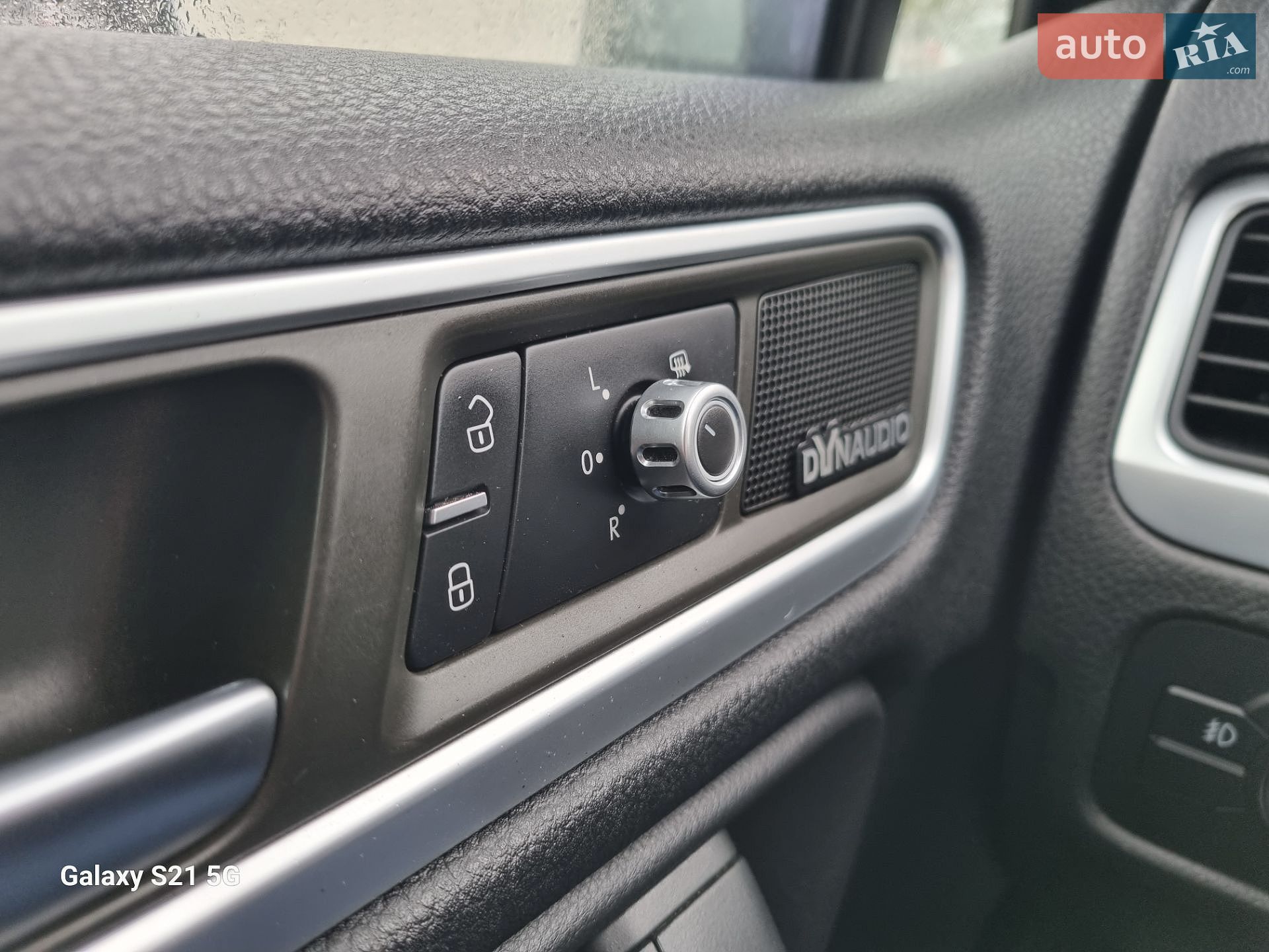Volkswagen Touareg 2012 VIN WVGEP9BP6DD006752 фото оголошення 31 з 65
