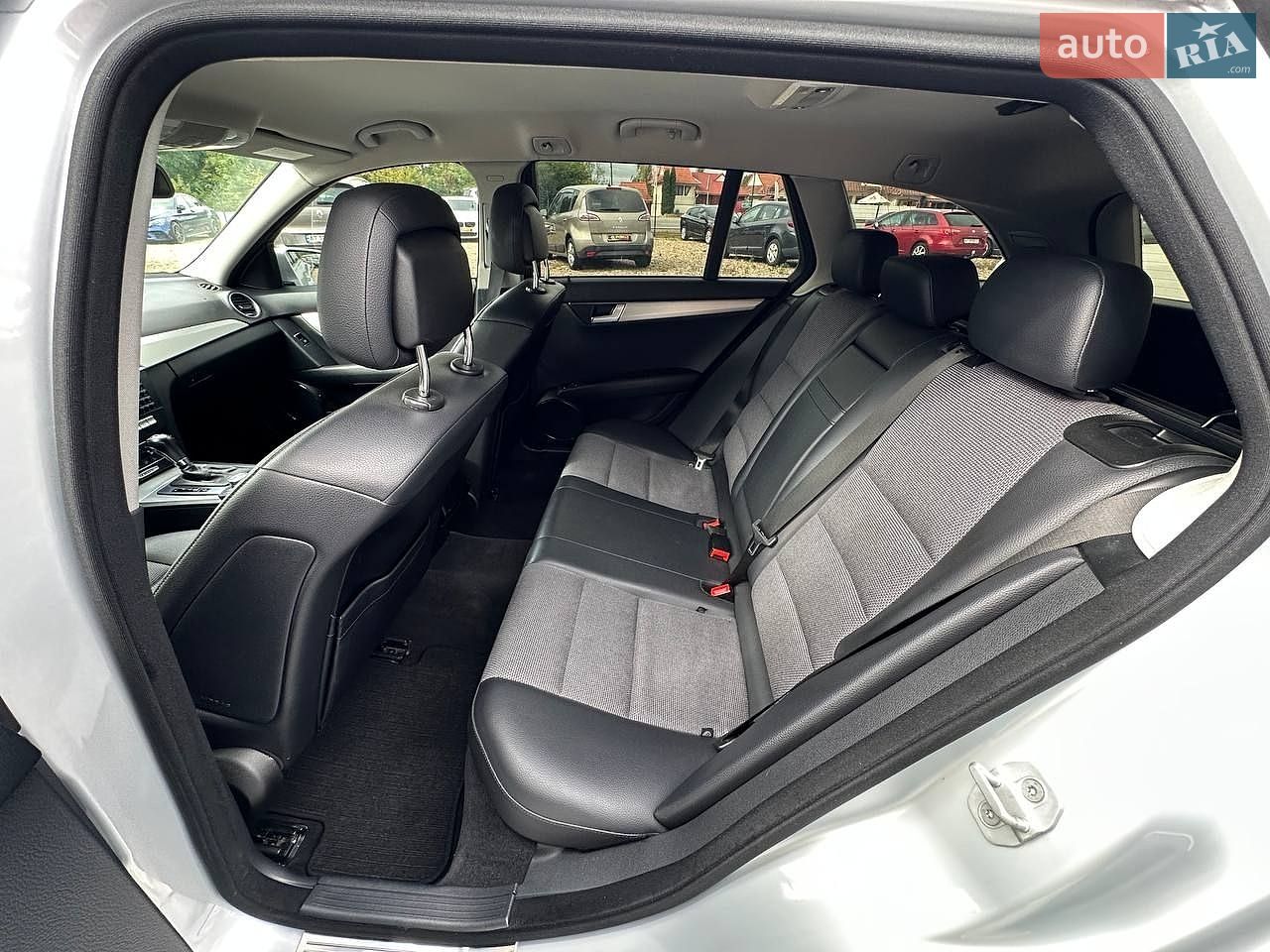 Mercedes-Benz C-Class 2013 VIN WDD2042821G075148 фото оголошення 25 з 36