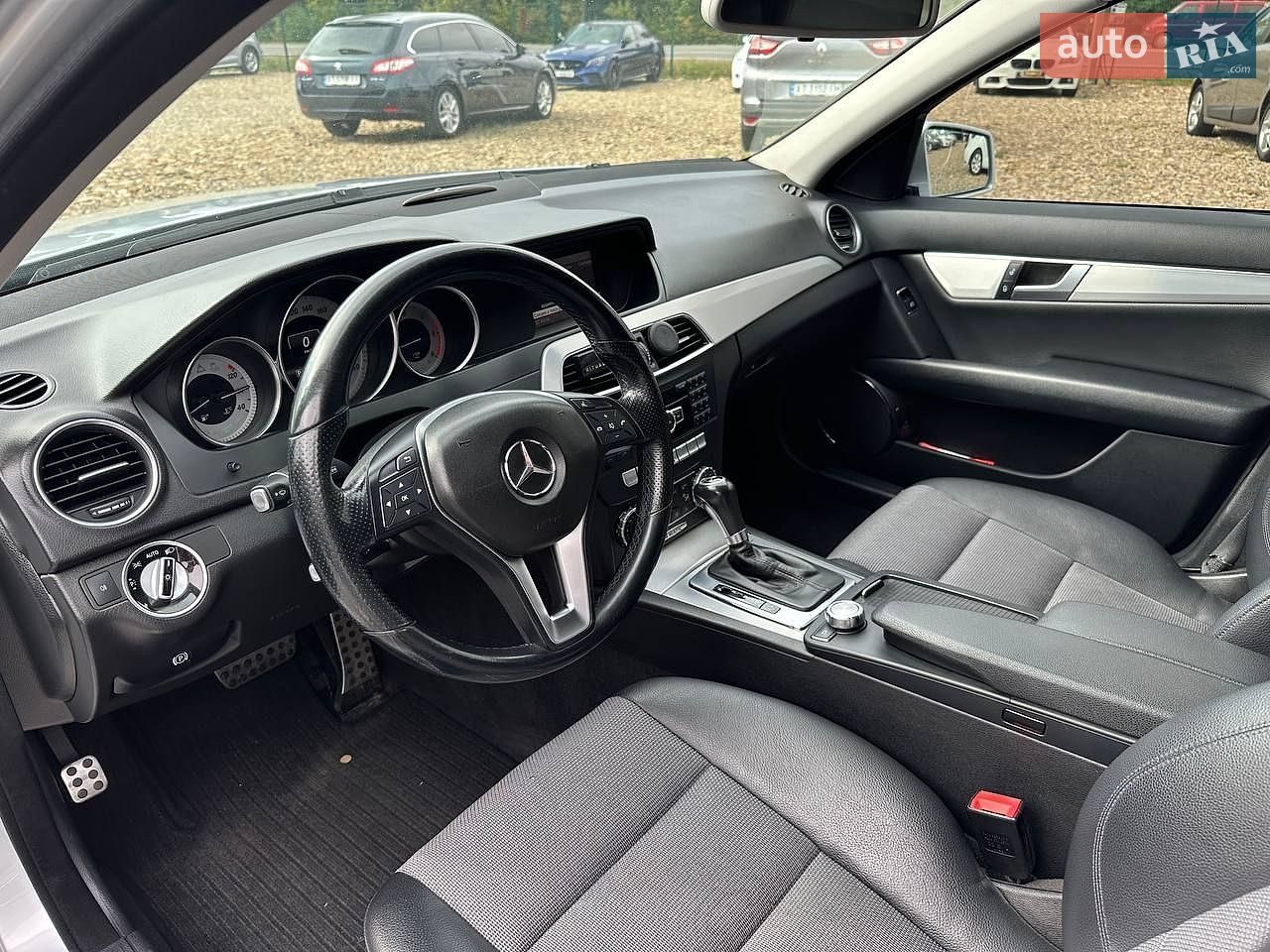Mercedes-Benz C-Class 2013 VIN WDD2042821G075148 фото оголошення 26 з 36