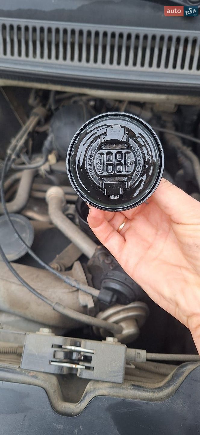 Volkswagen Transporter 2004 VIN WV1ZZZ7HZ5H049698 фото оголошення 5 з 14