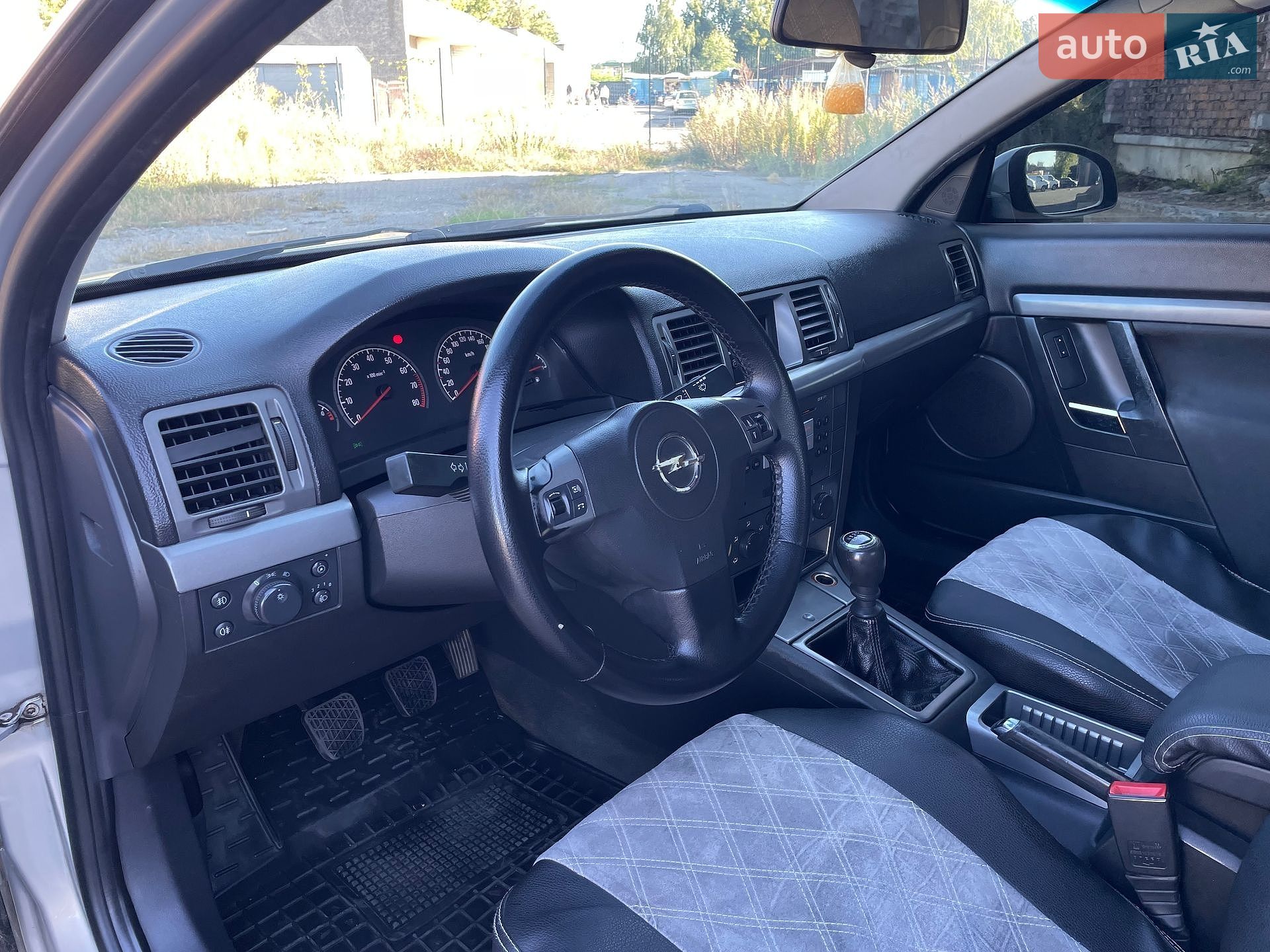 Opel Vectra 2005 VIN Y6D0ZCF6961002707 фото оголошення 28 з 55