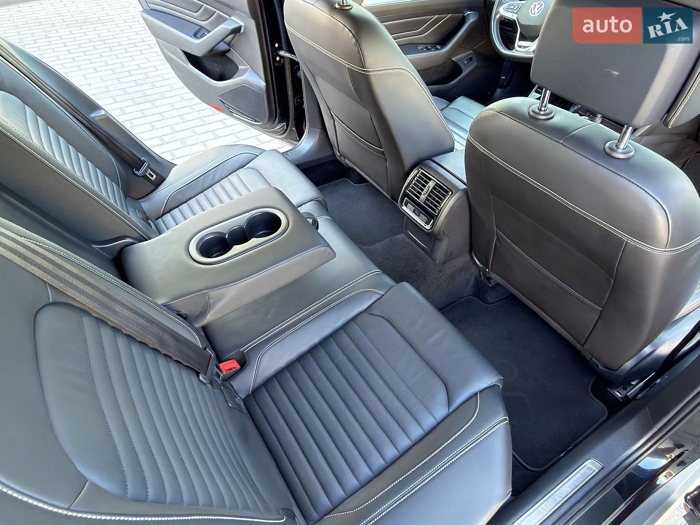 Volkswagen Passat Alltrack 2021 VIN WVWZZZ3CZME090432 фото оголошення 41 з 70